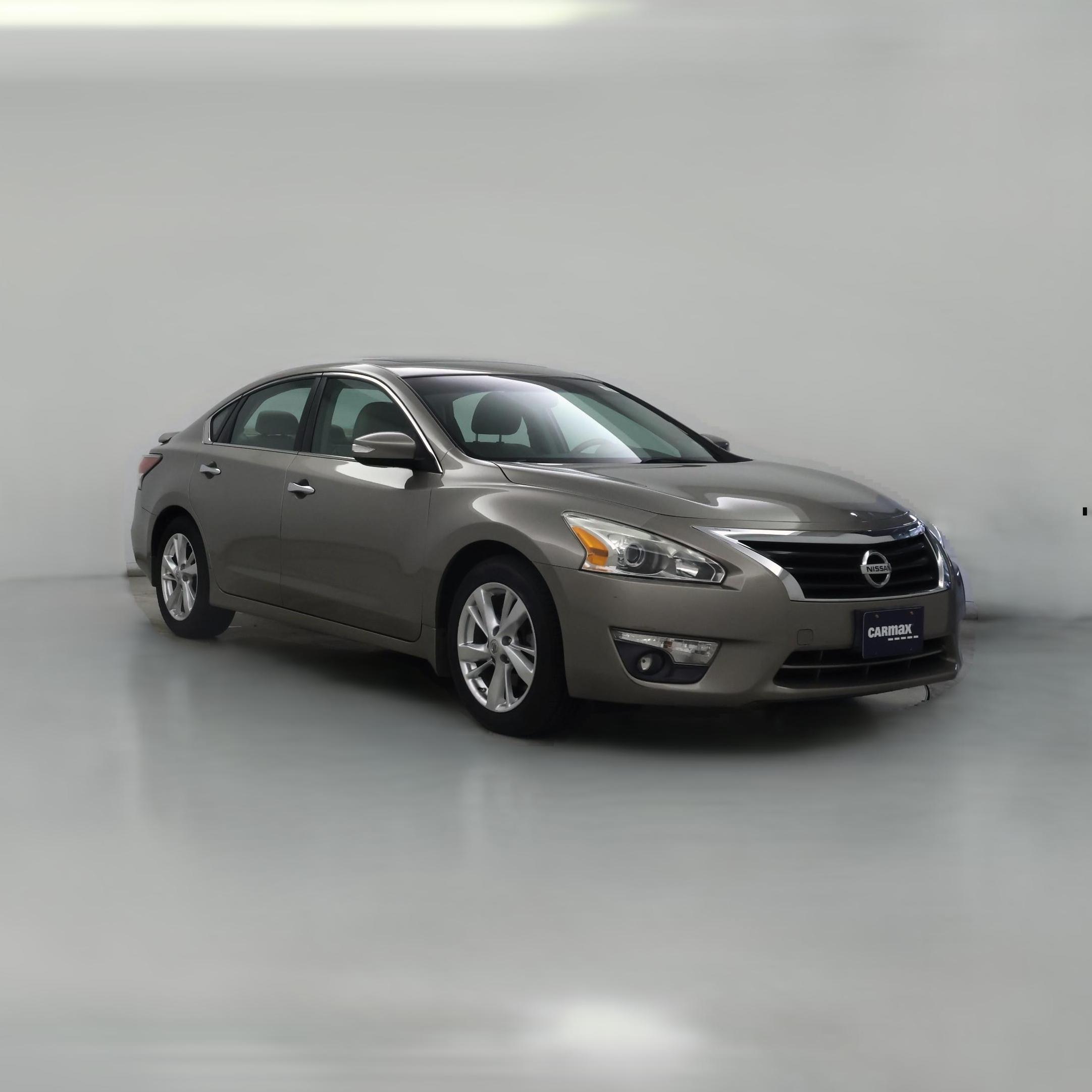 Thumbnail: 2014 Nissan Altima - 1