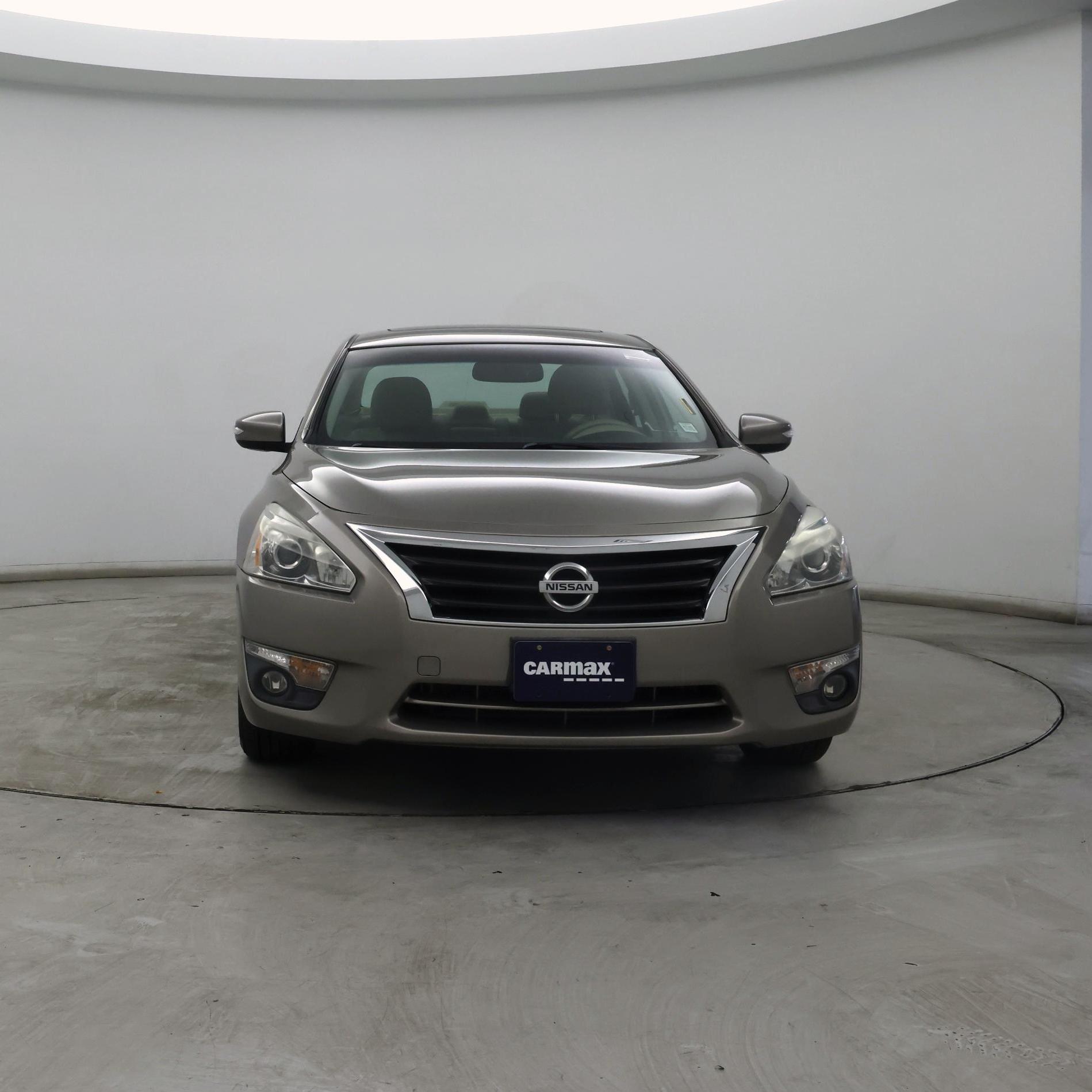 Thumbnail: 2014 Nissan Altima - 5