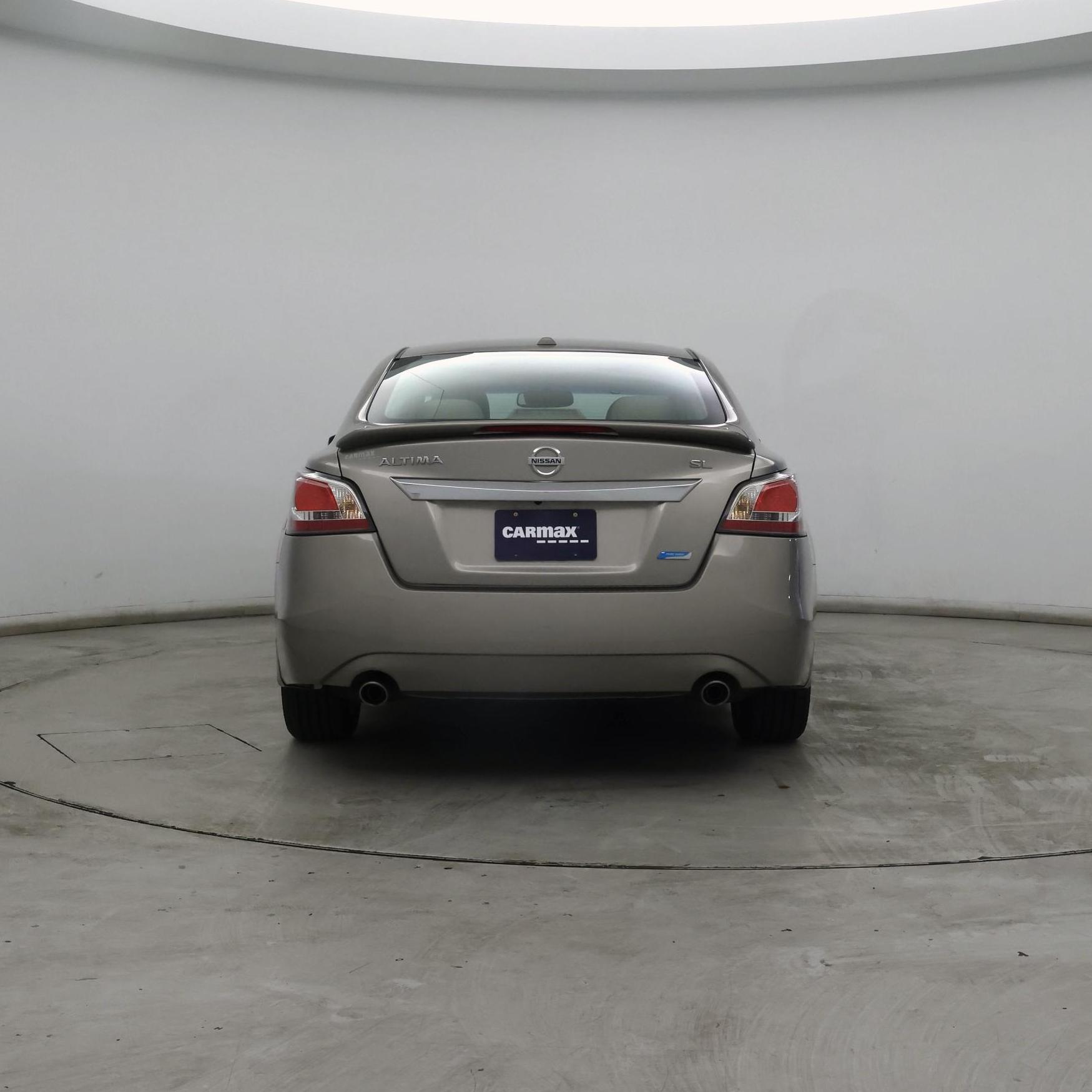 Thumbnail: 2014 Nissan Altima - 6