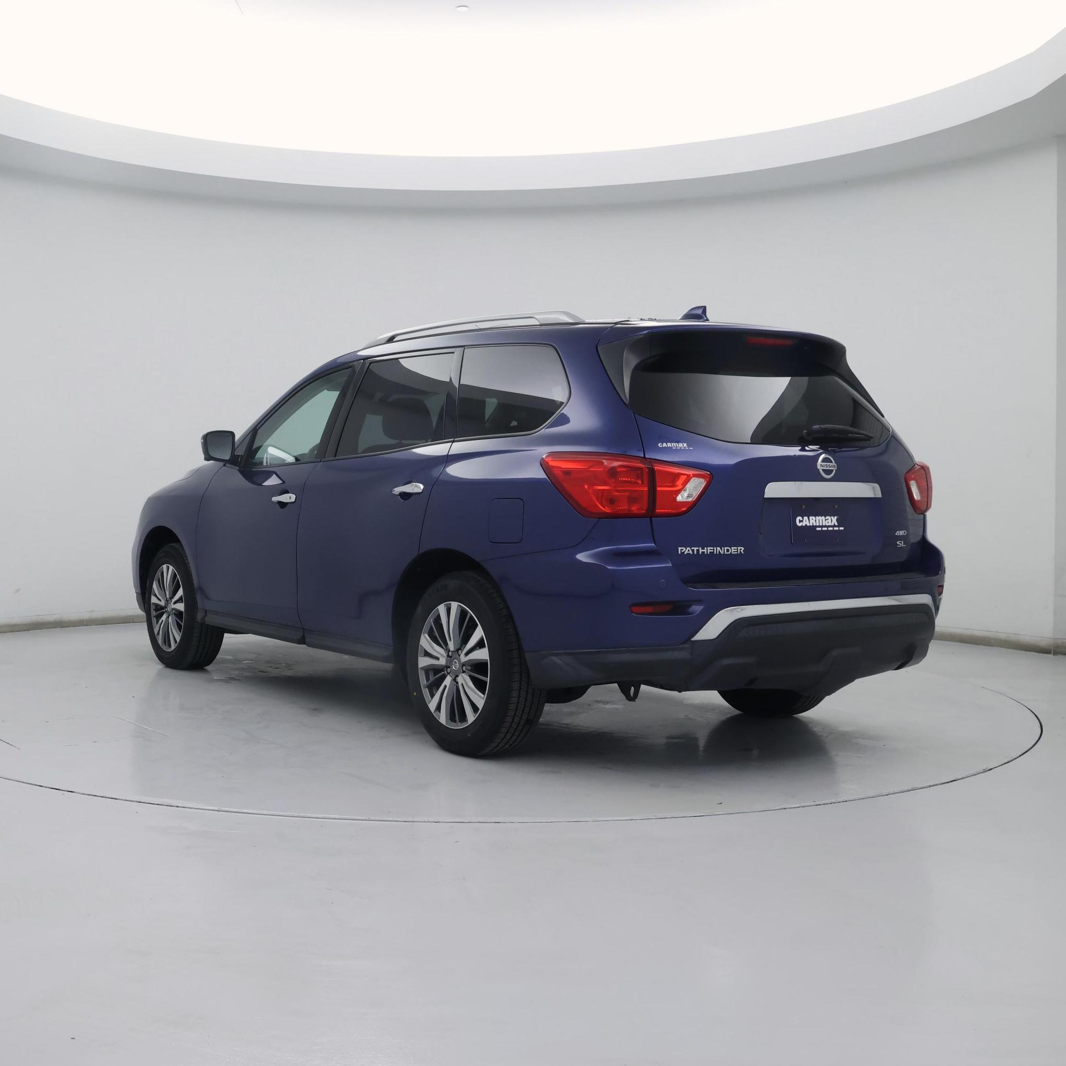 Thumbnail: 2020 Nissan Pathfinder - 2