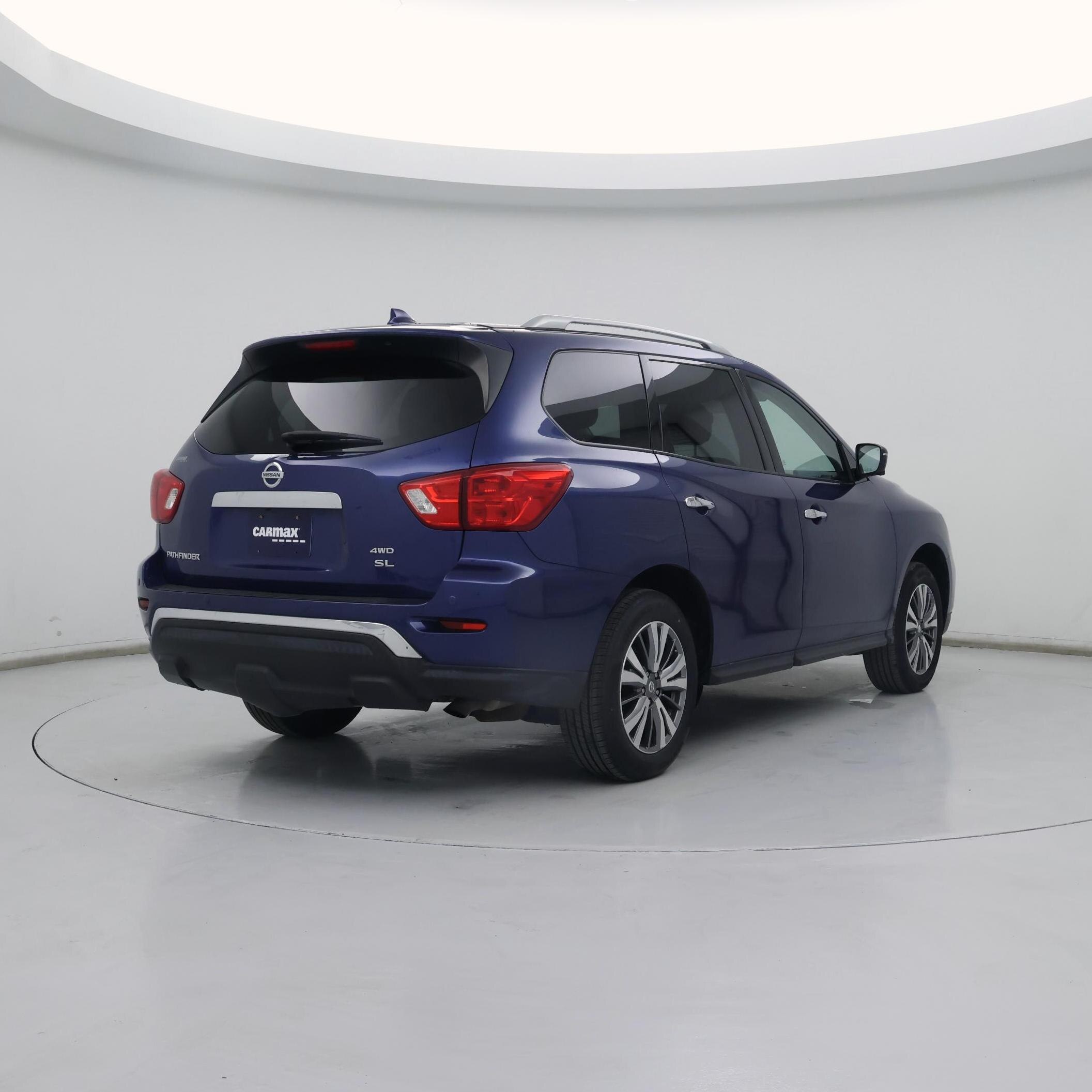 Thumbnail: 2020 Nissan Pathfinder - 8