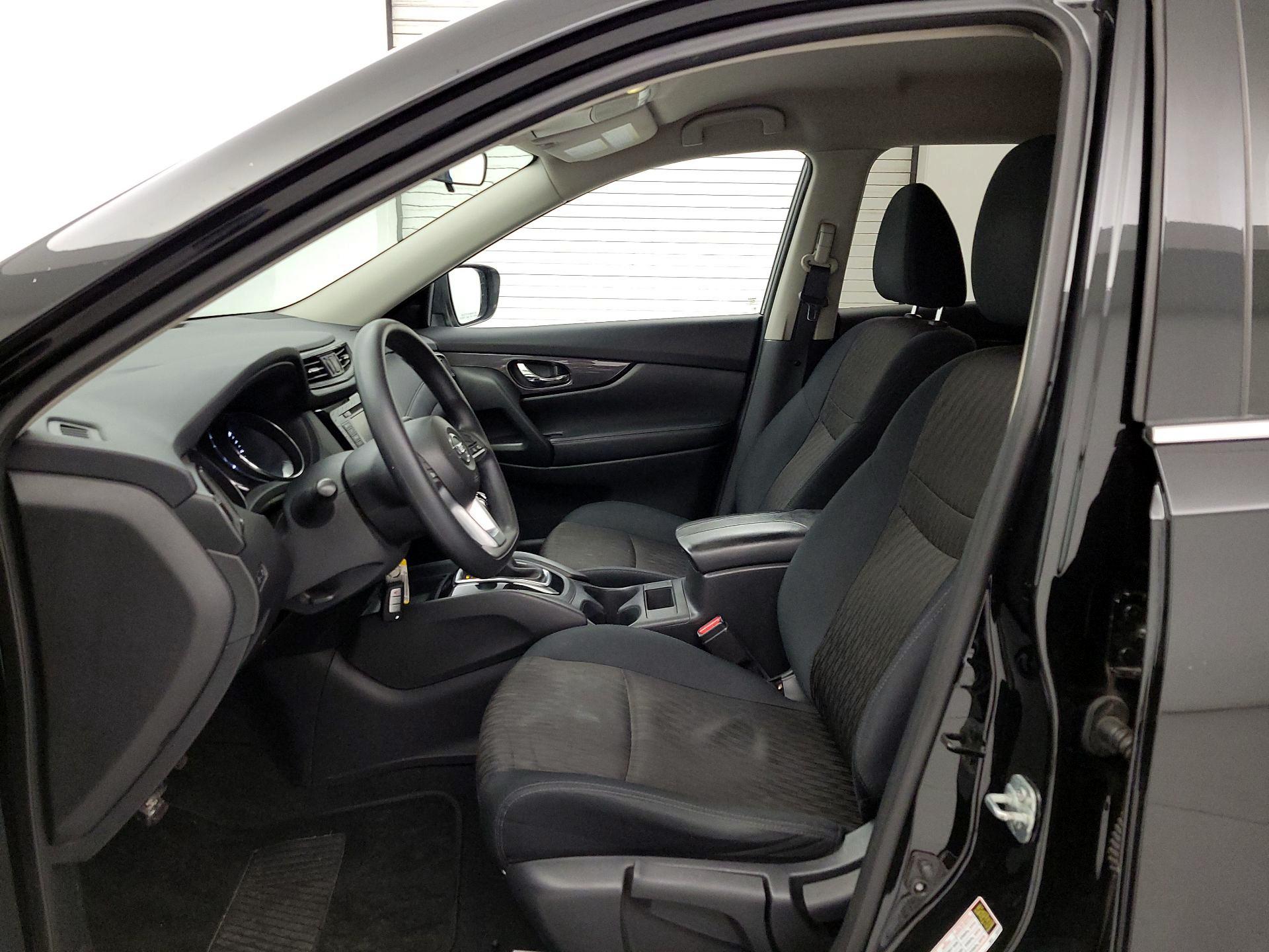 Thumbnail: 2018 Nissan Rogue - 11