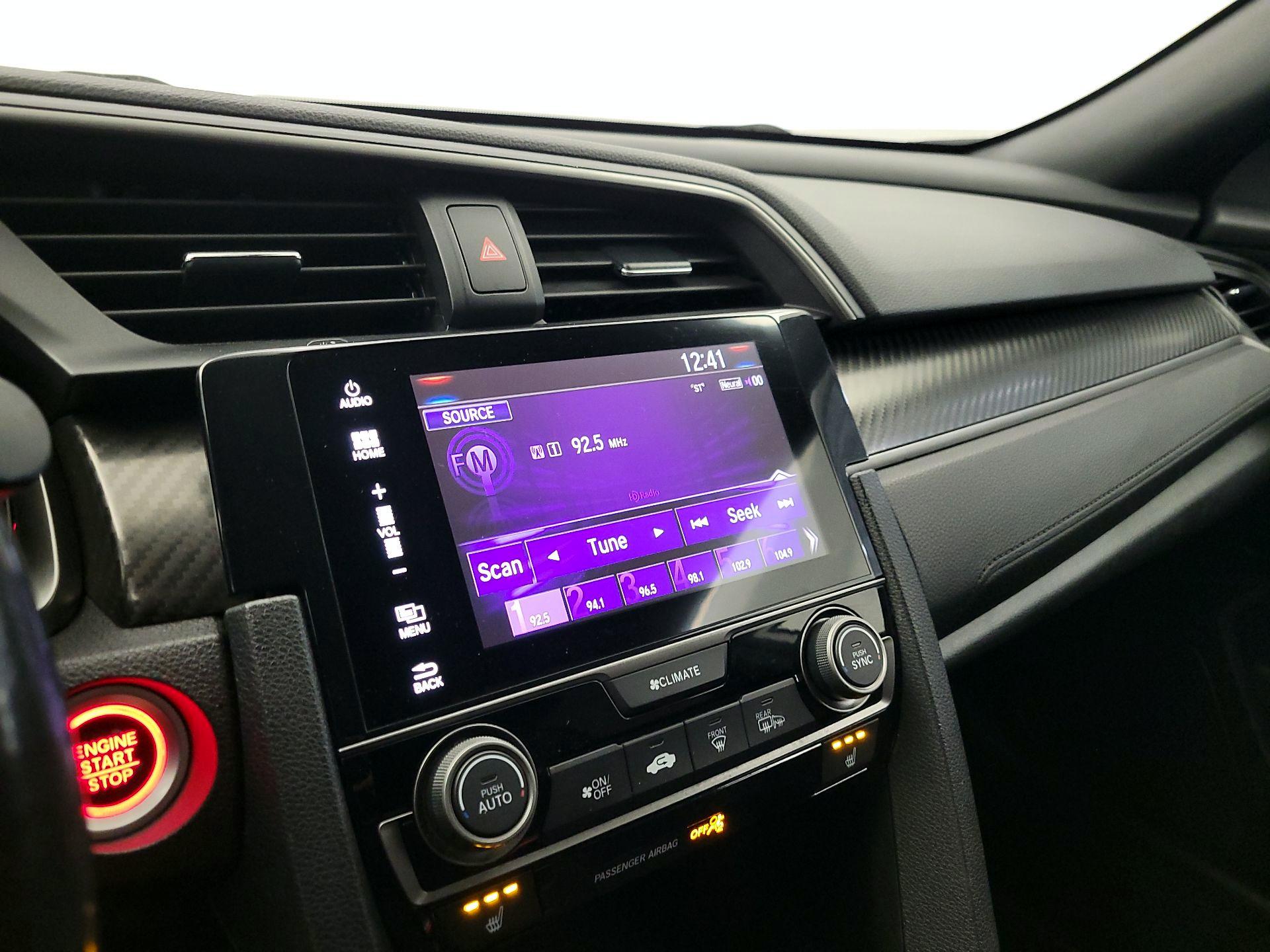 Thumbnail: 2017 Honda Civic - 14