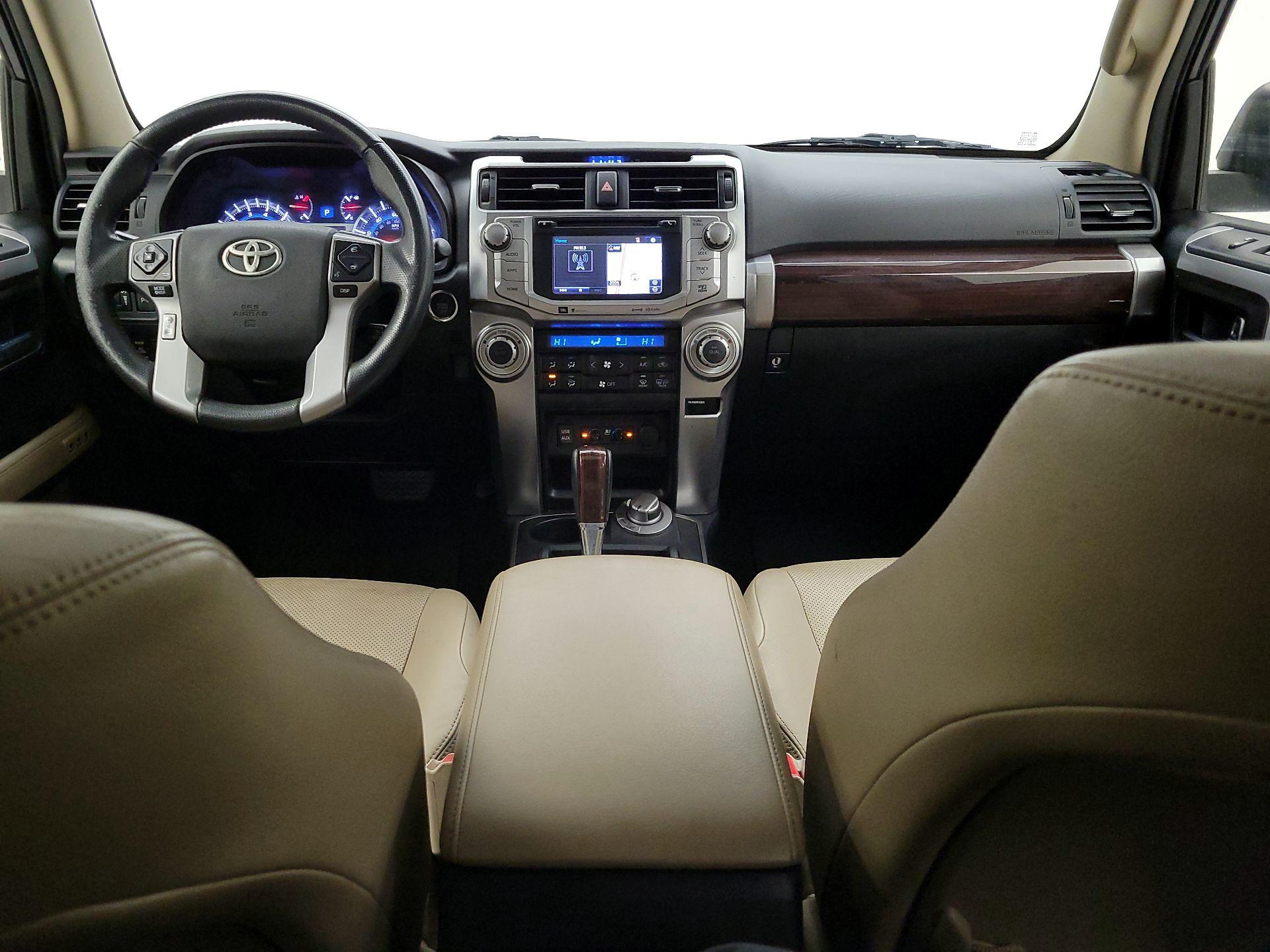 Thumbnail: 2017 Toyota 4Runner - 9