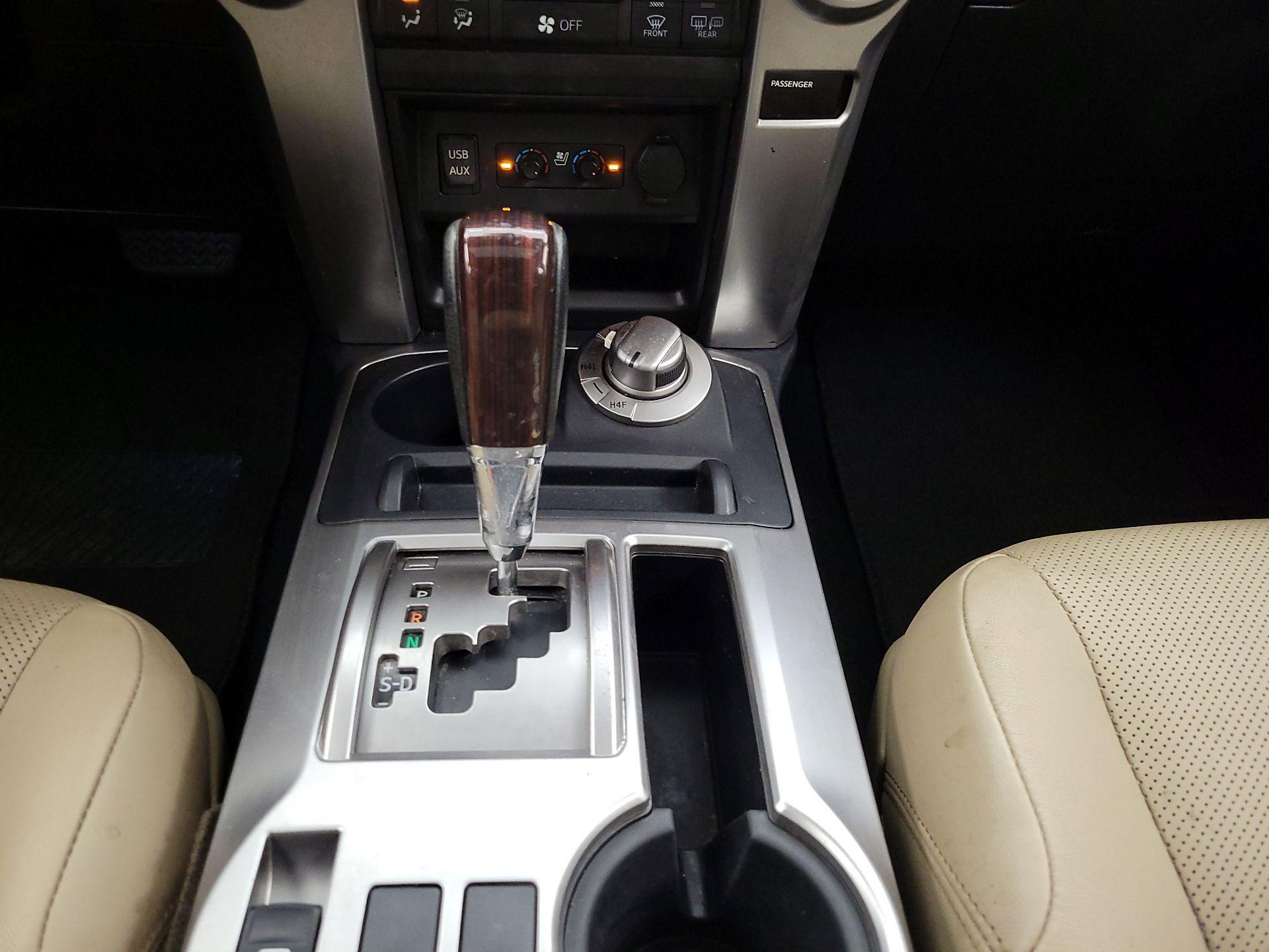 Thumbnail: 2017 Toyota 4Runner - 18