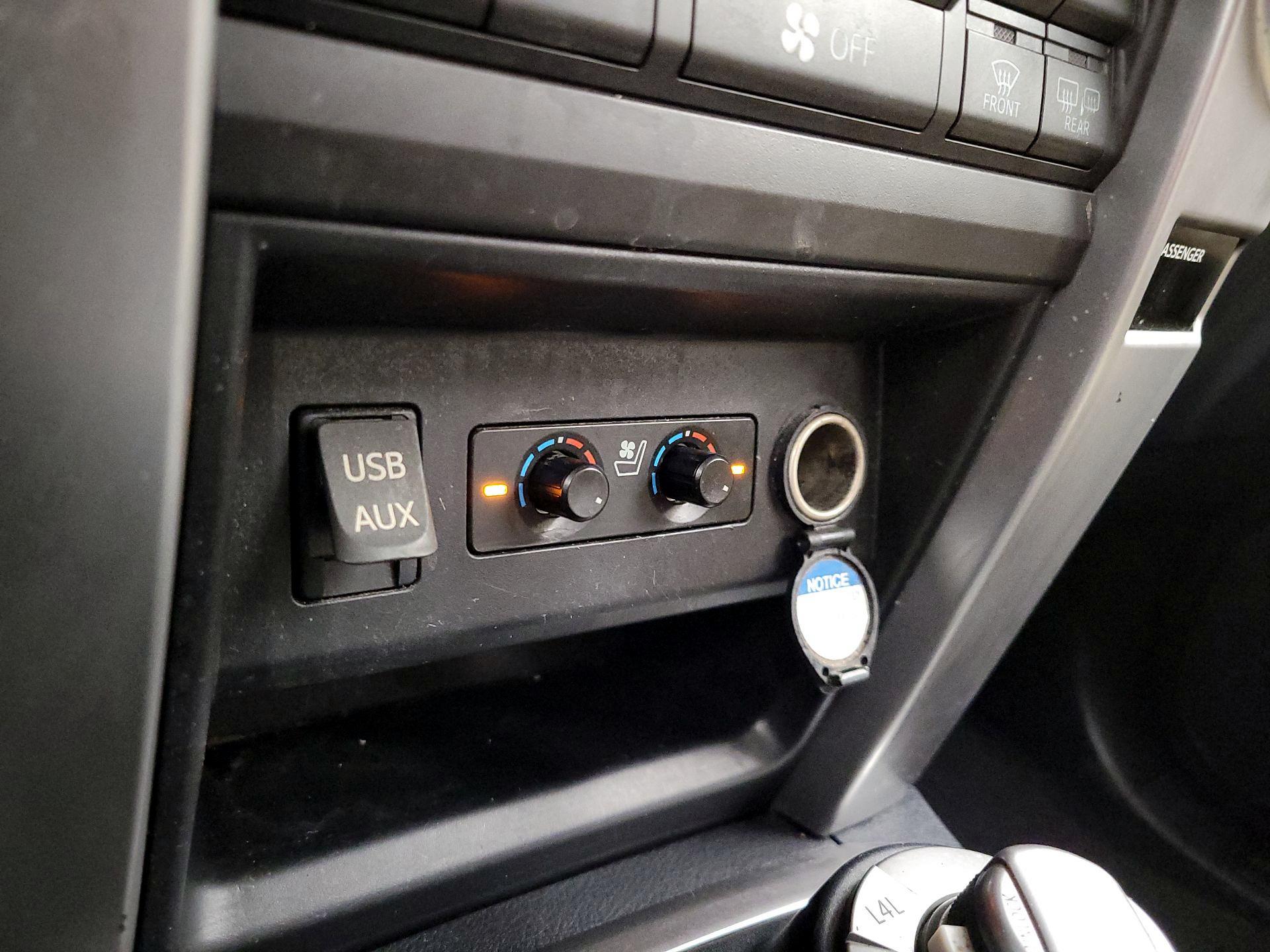 Thumbnail: 2017 Toyota 4Runner - 19