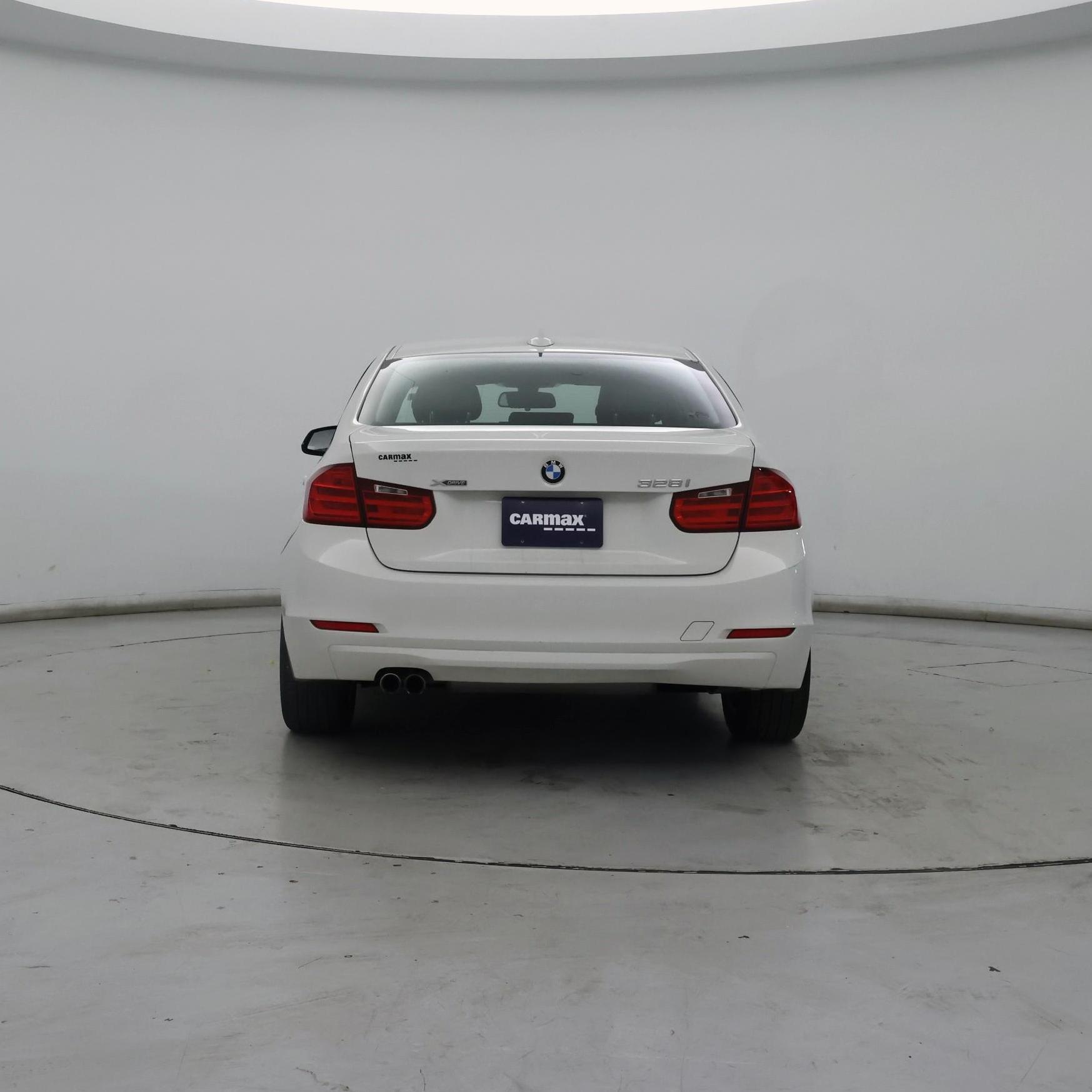 Thumbnail: 2015 BMW 3 Series - 6