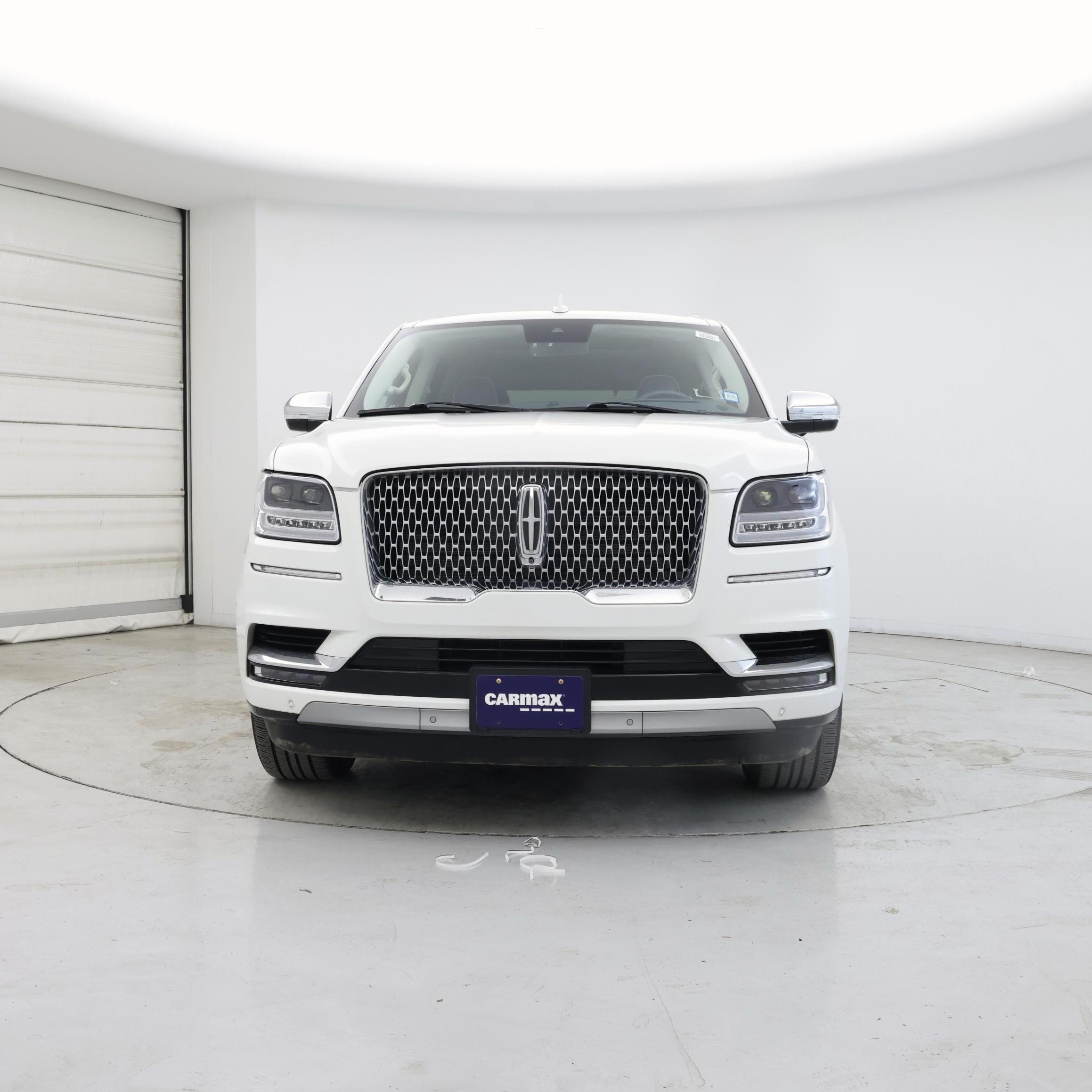 Thumbnail: 2021 Lincoln Navigator - 5