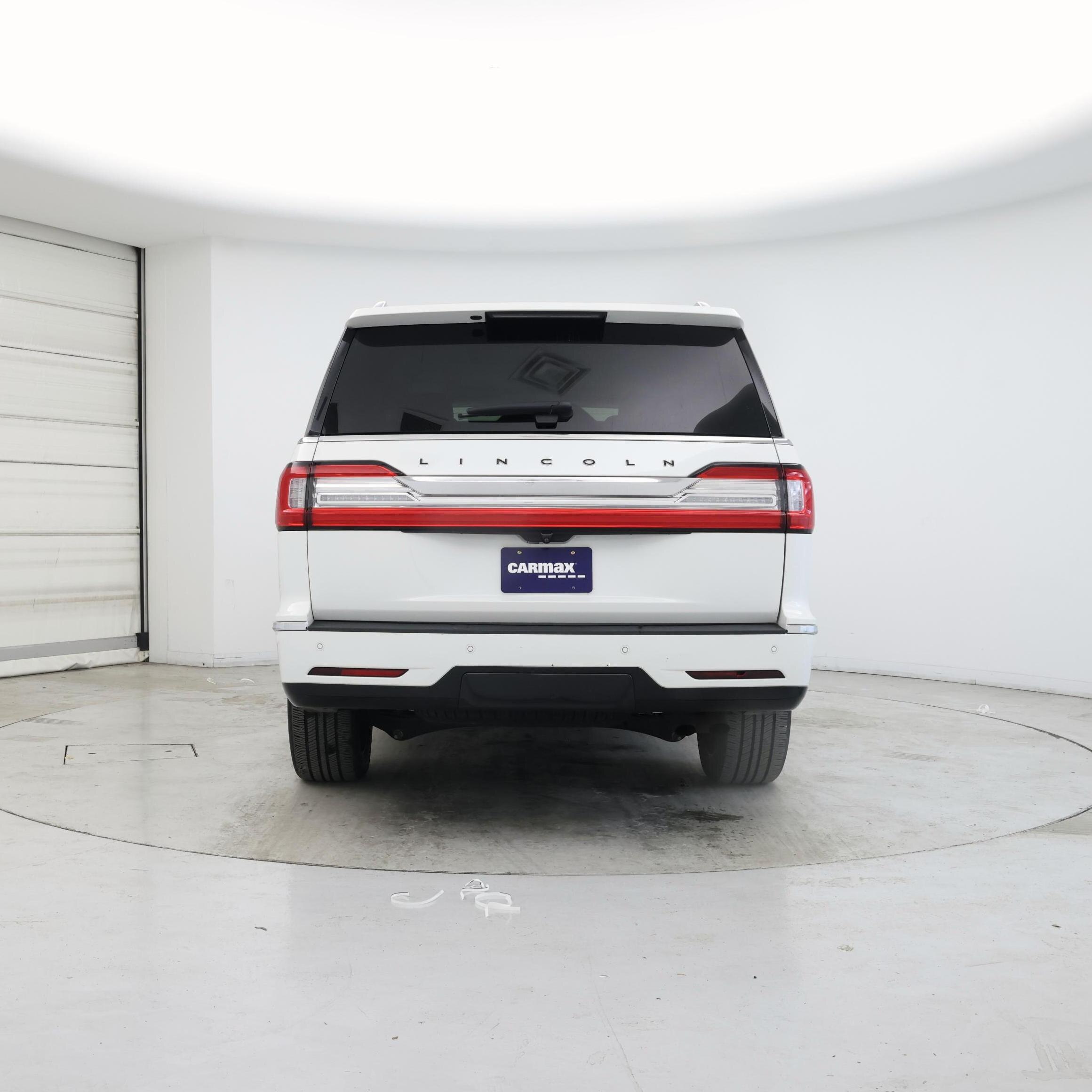 Thumbnail: 2021 Lincoln Navigator - 6