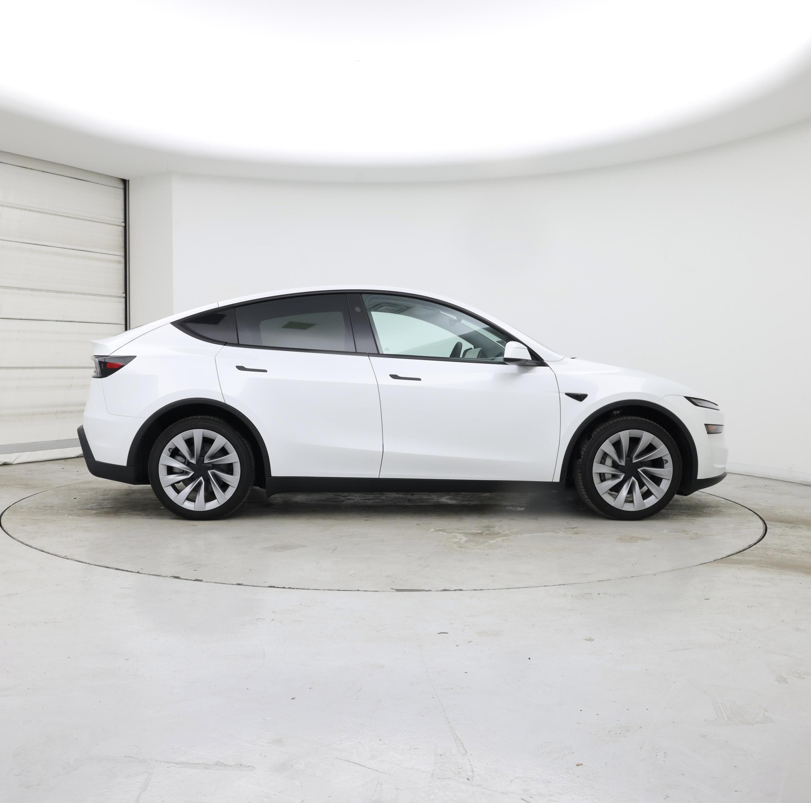 Thumbnail: 2026 Tesla Model Y - 7