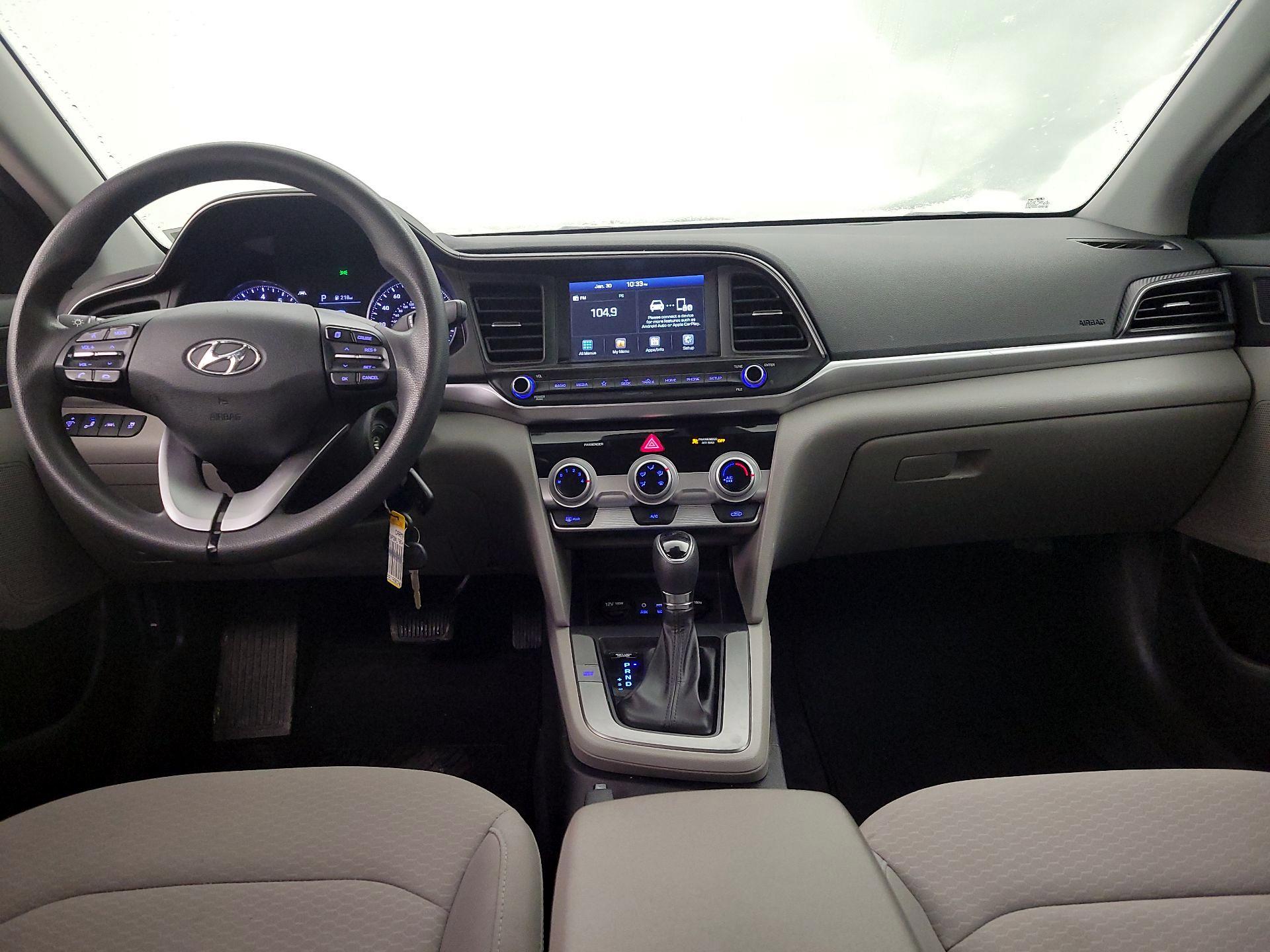 Thumbnail: 2019 Hyundai Elantra - 9