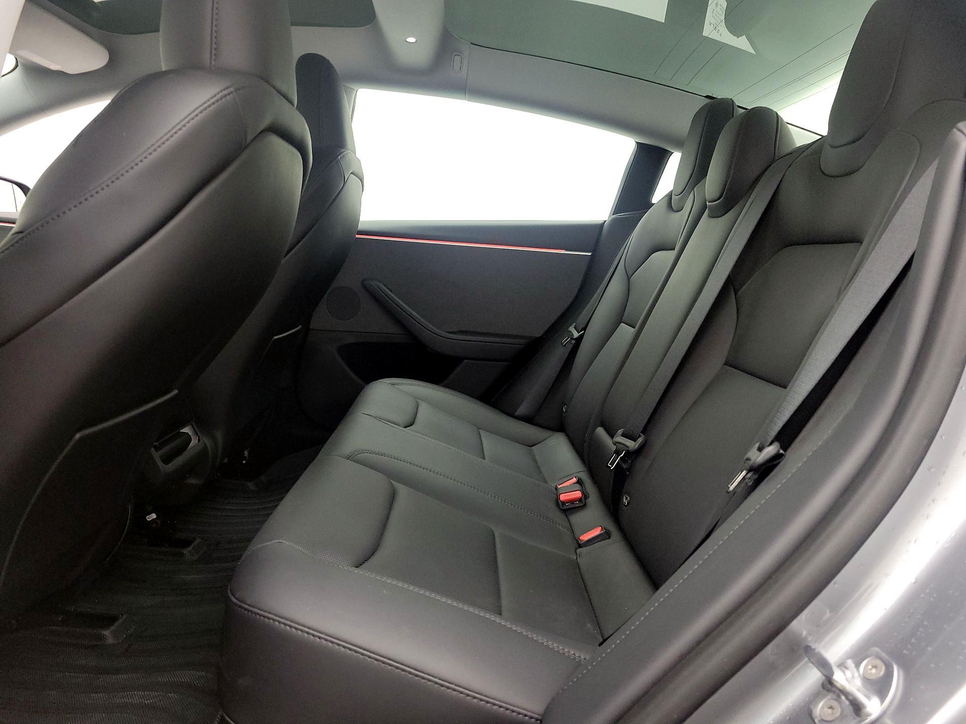 Thumbnail: 2025 Tesla Model 3 - 18