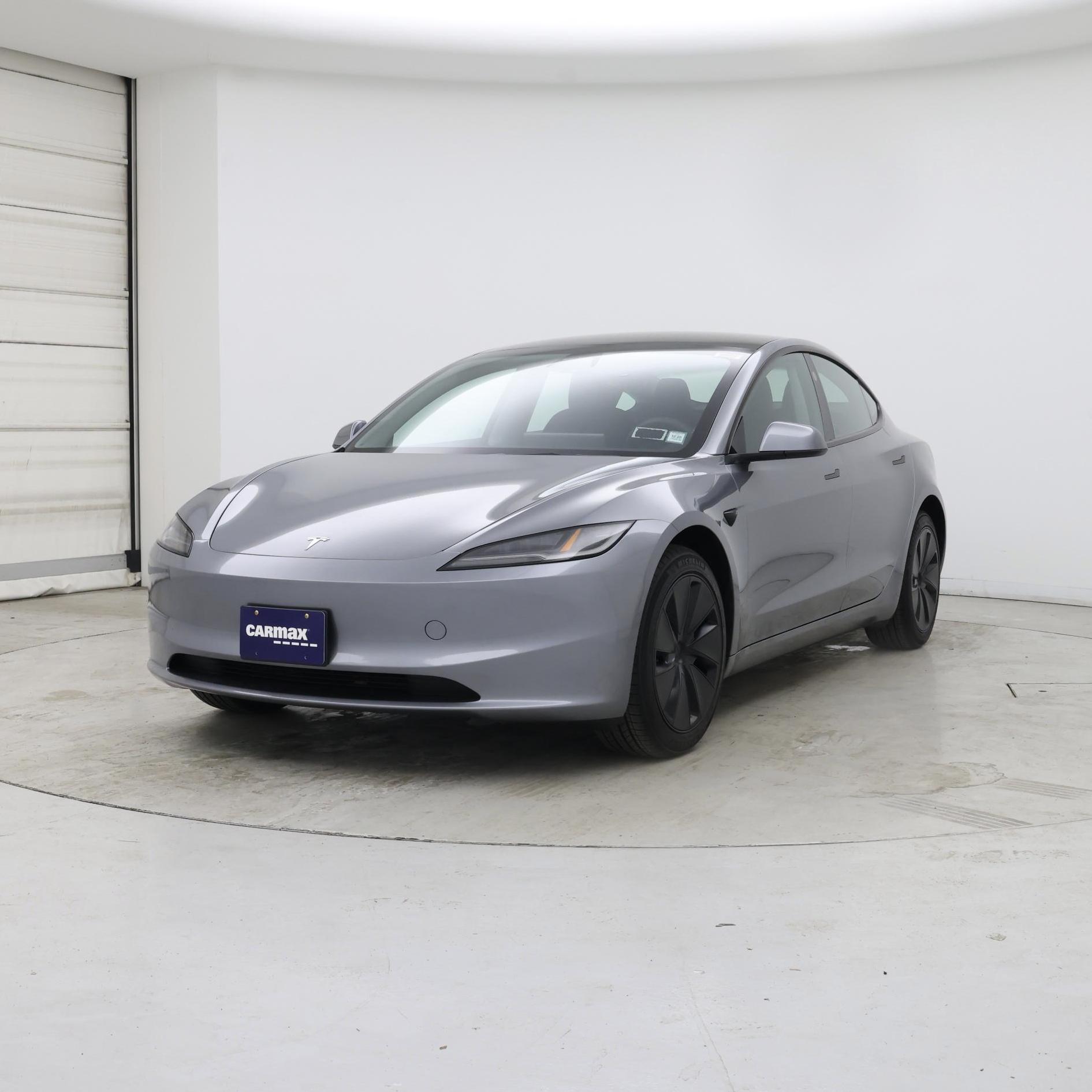 Thumbnail: 2025 Tesla Model 3 - 4