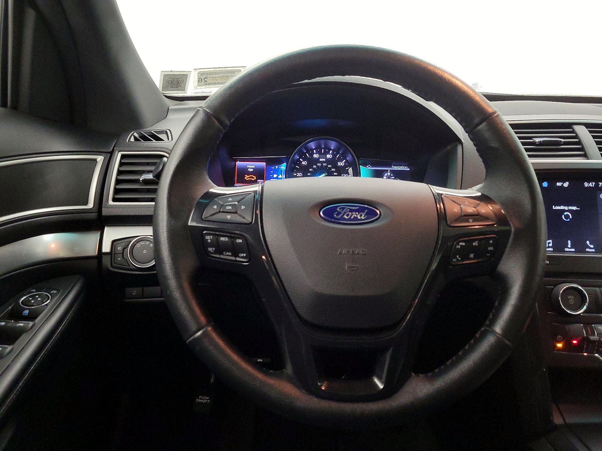 Thumbnail: 2017 Ford Explorer - 10