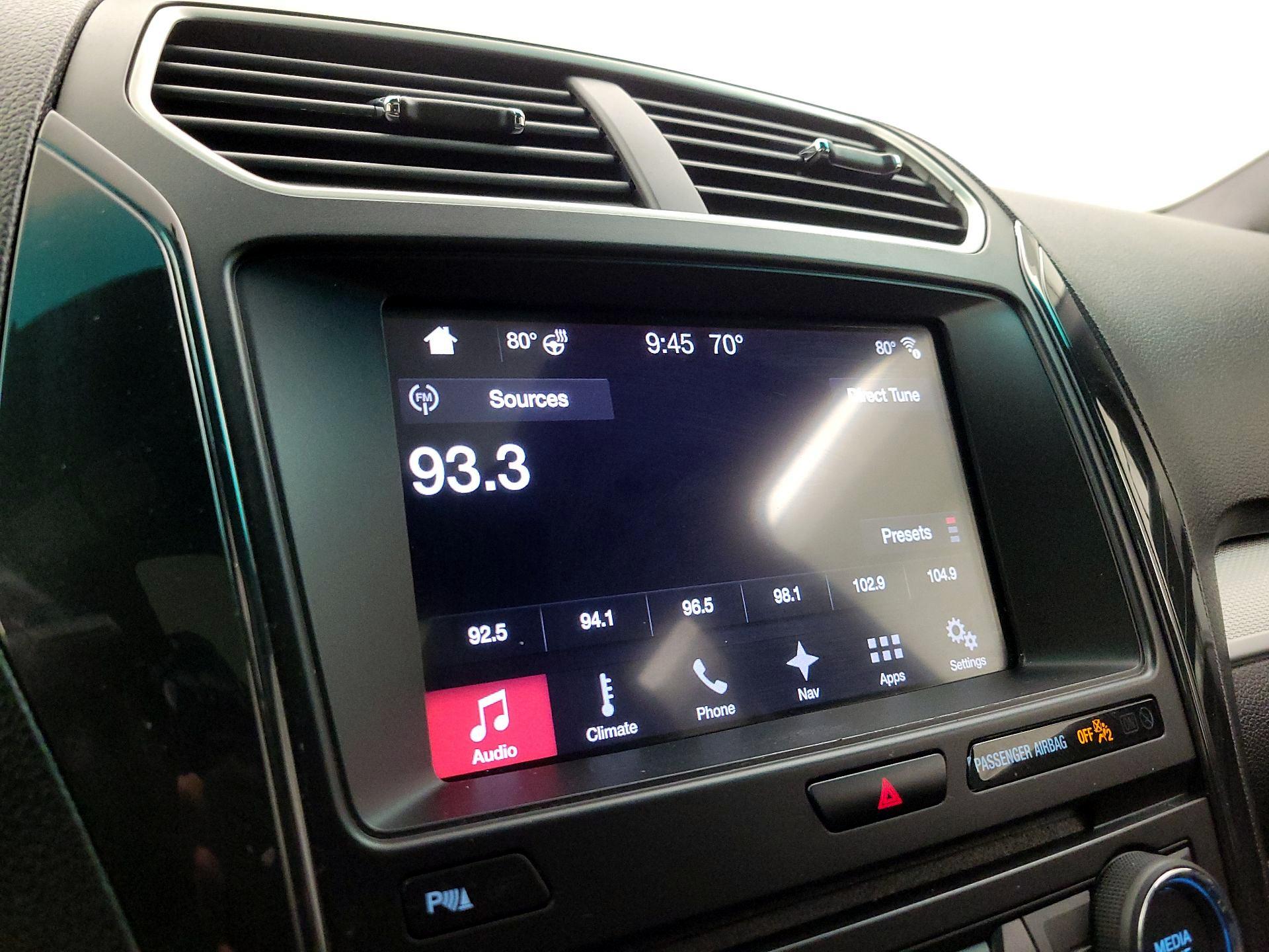 Thumbnail: 2017 Ford Explorer - 15