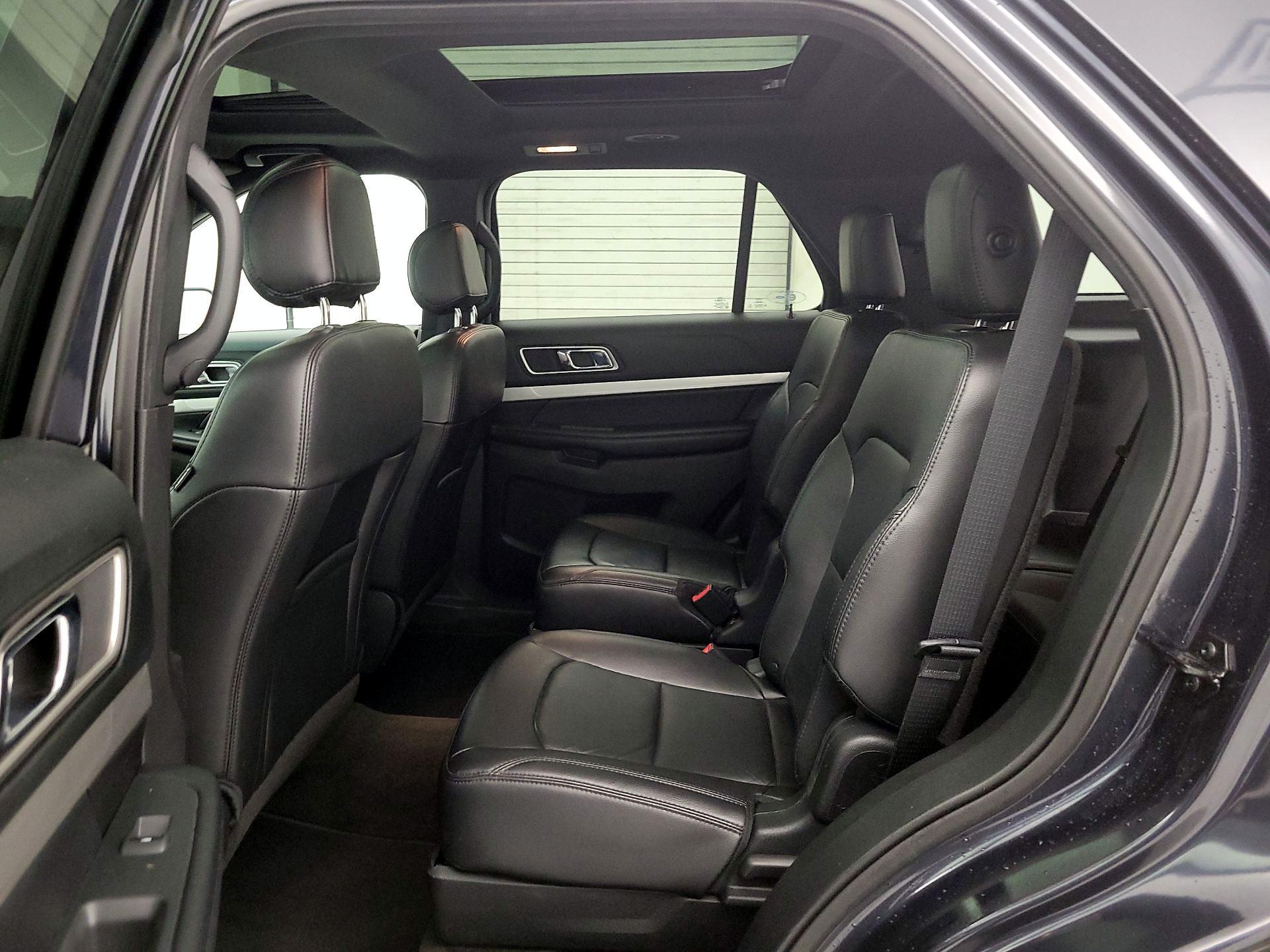 Thumbnail: 2017 Ford Explorer - 20