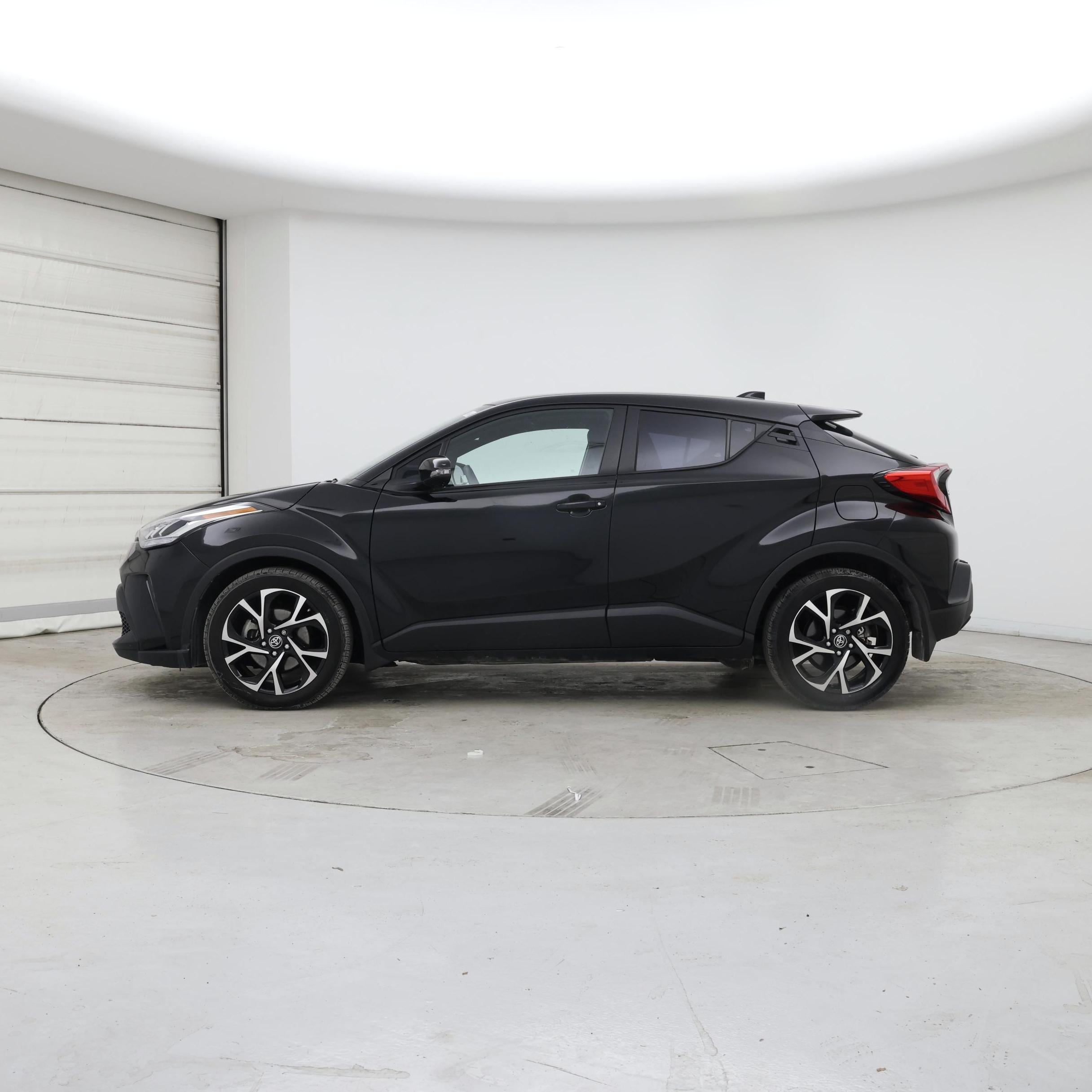 Thumbnail: 2022 Toyota C-HR - 3