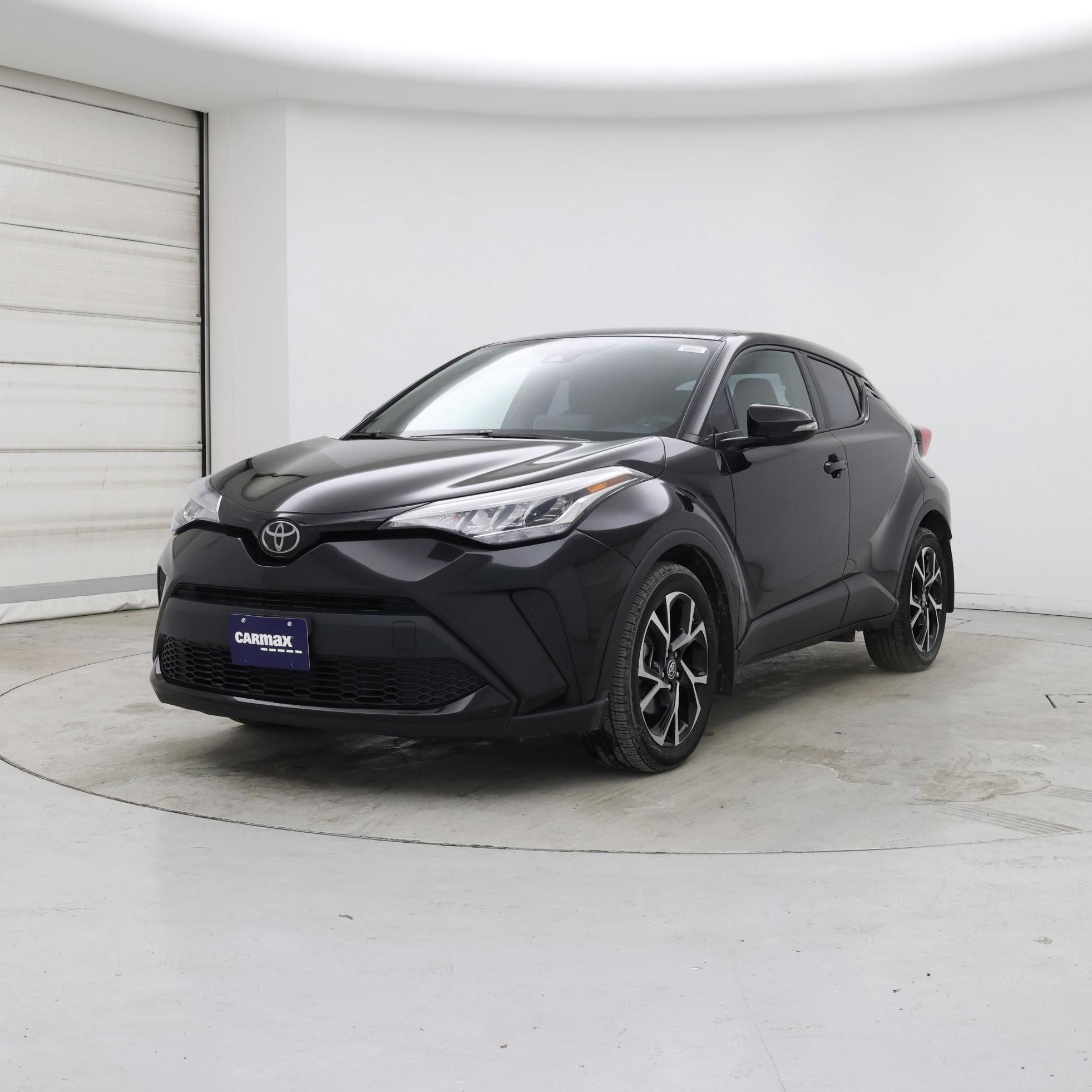 Thumbnail: 2022 Toyota C-HR - 4