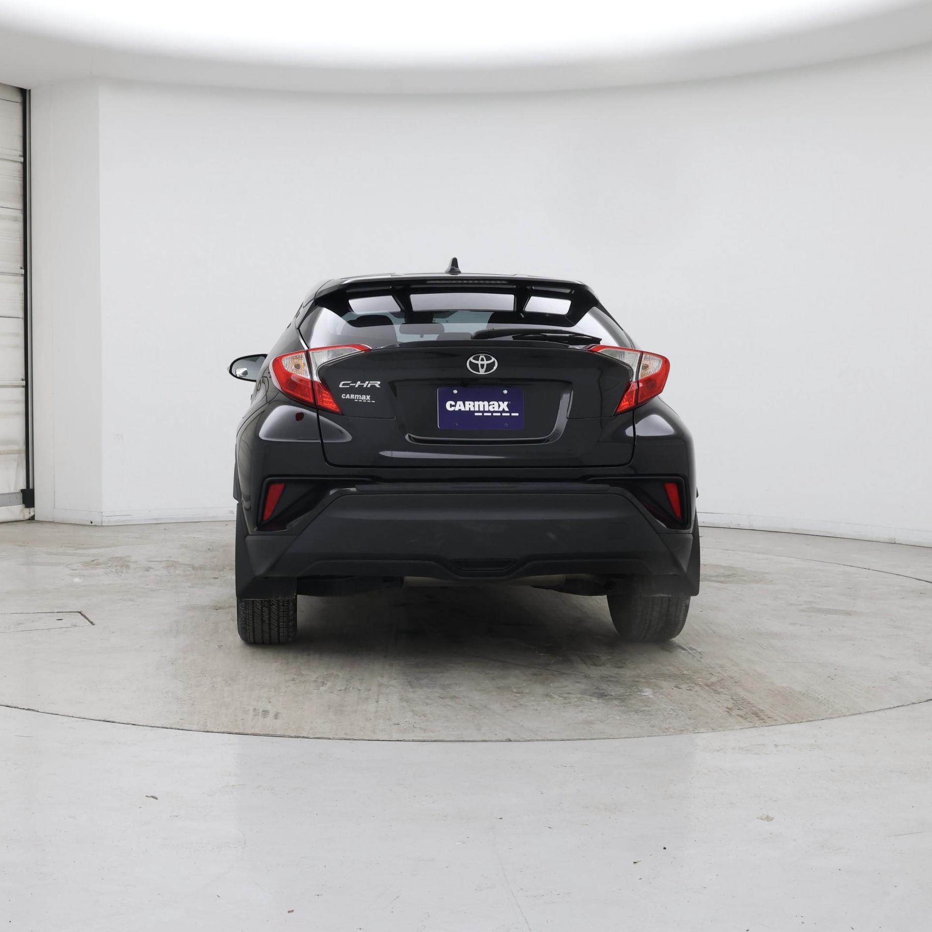 Thumbnail: 2022 Toyota C-HR - 6