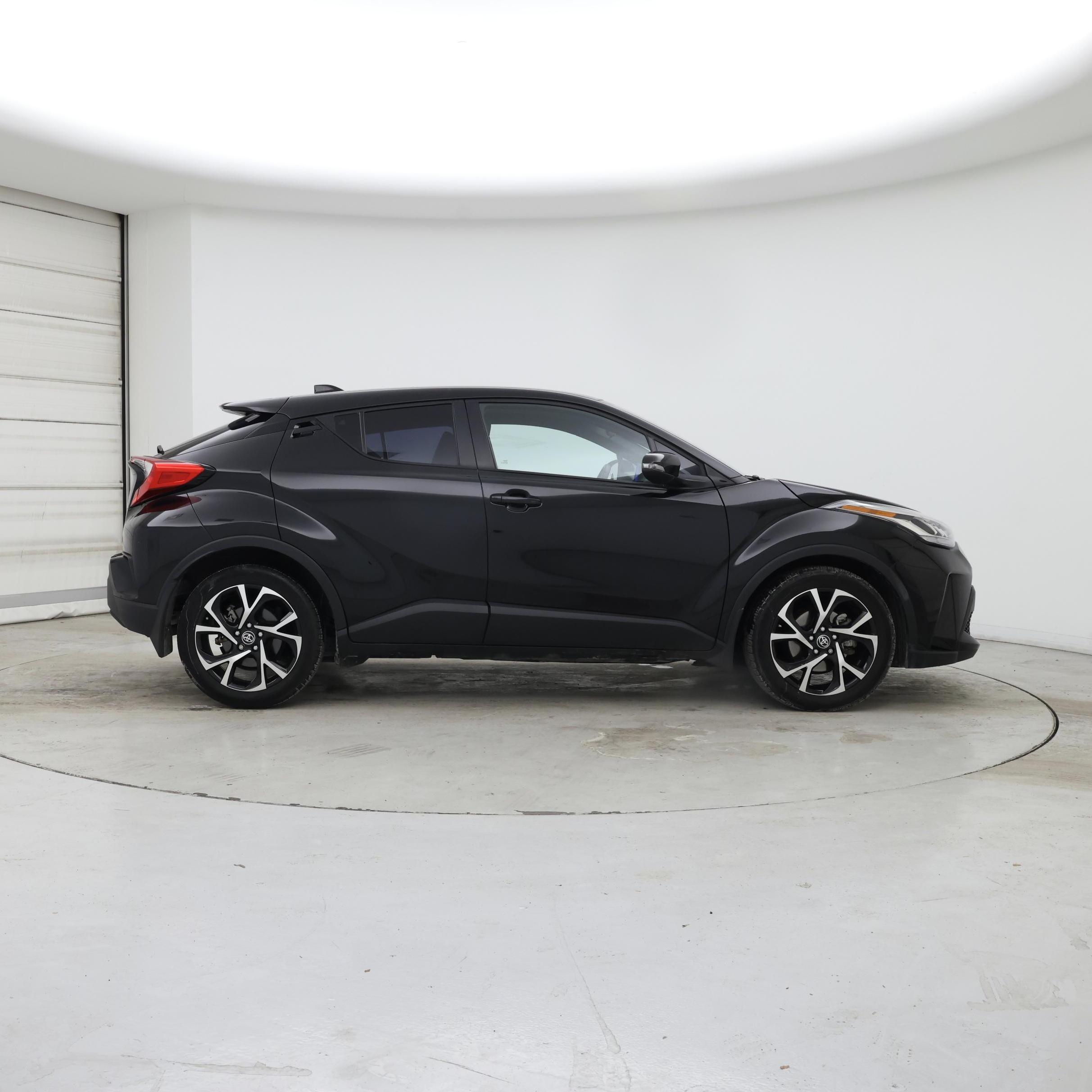 Thumbnail: 2022 Toyota C-HR - 7