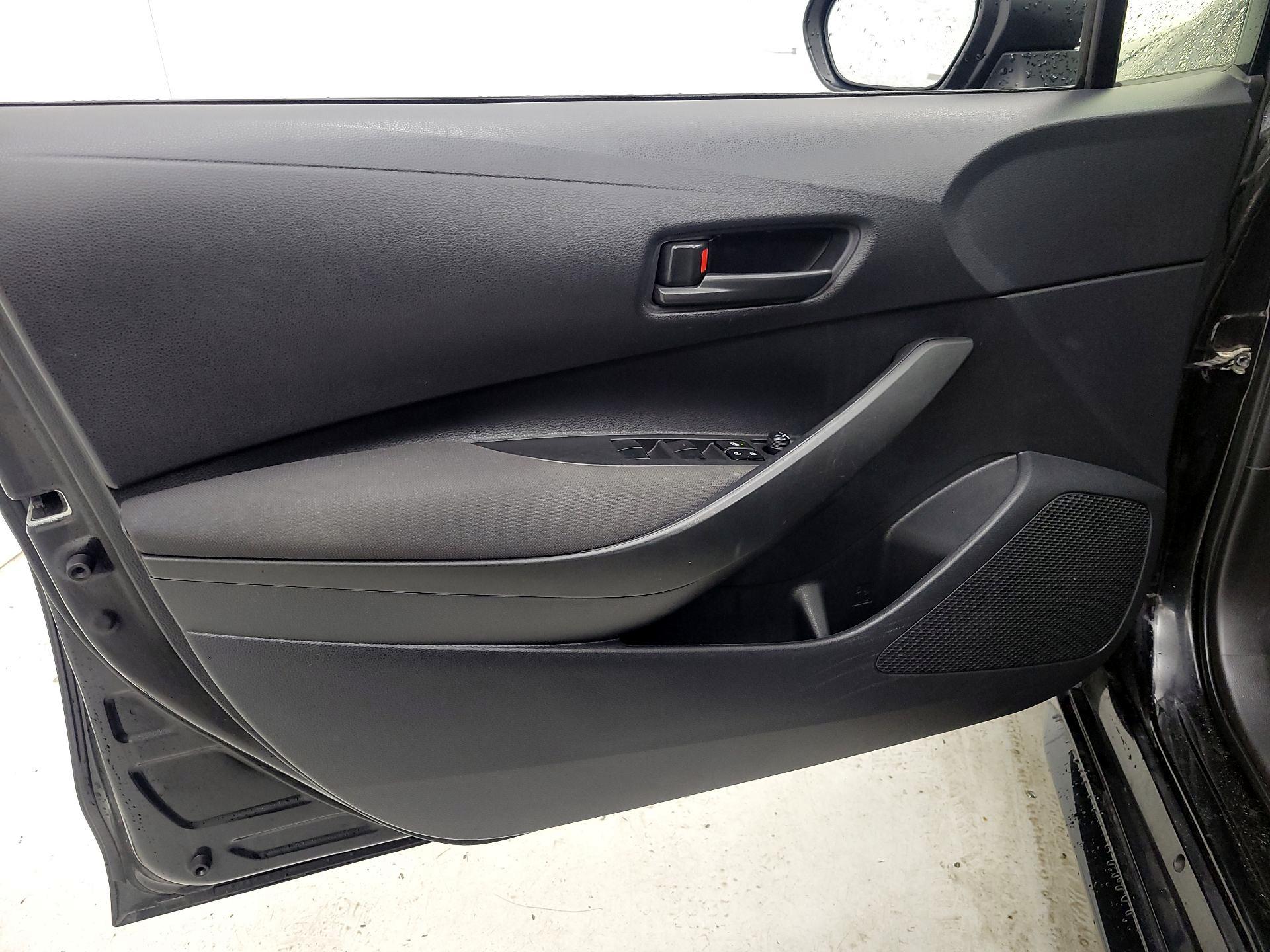 Thumbnail: 2023 Toyota Corolla - 12