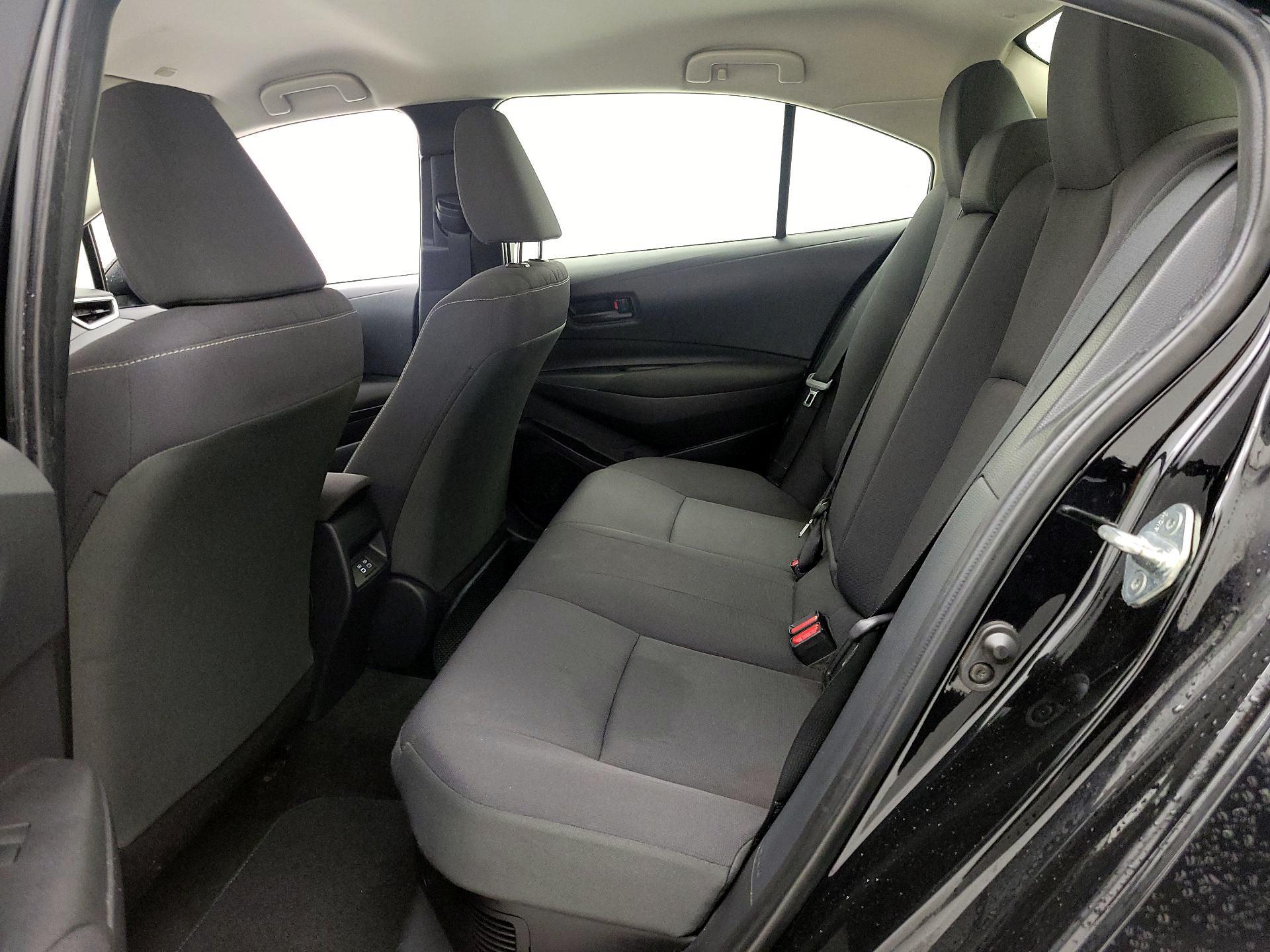 Thumbnail: 2023 Toyota Corolla - 17