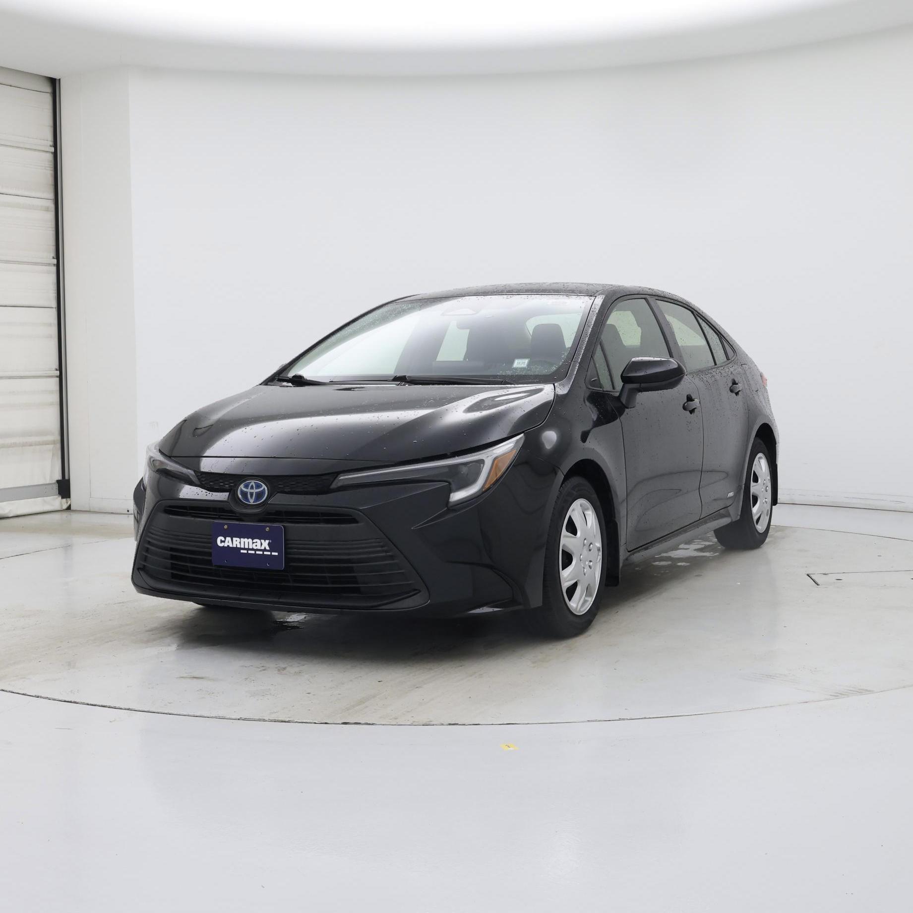 Thumbnail: 2023 Toyota Corolla - 4