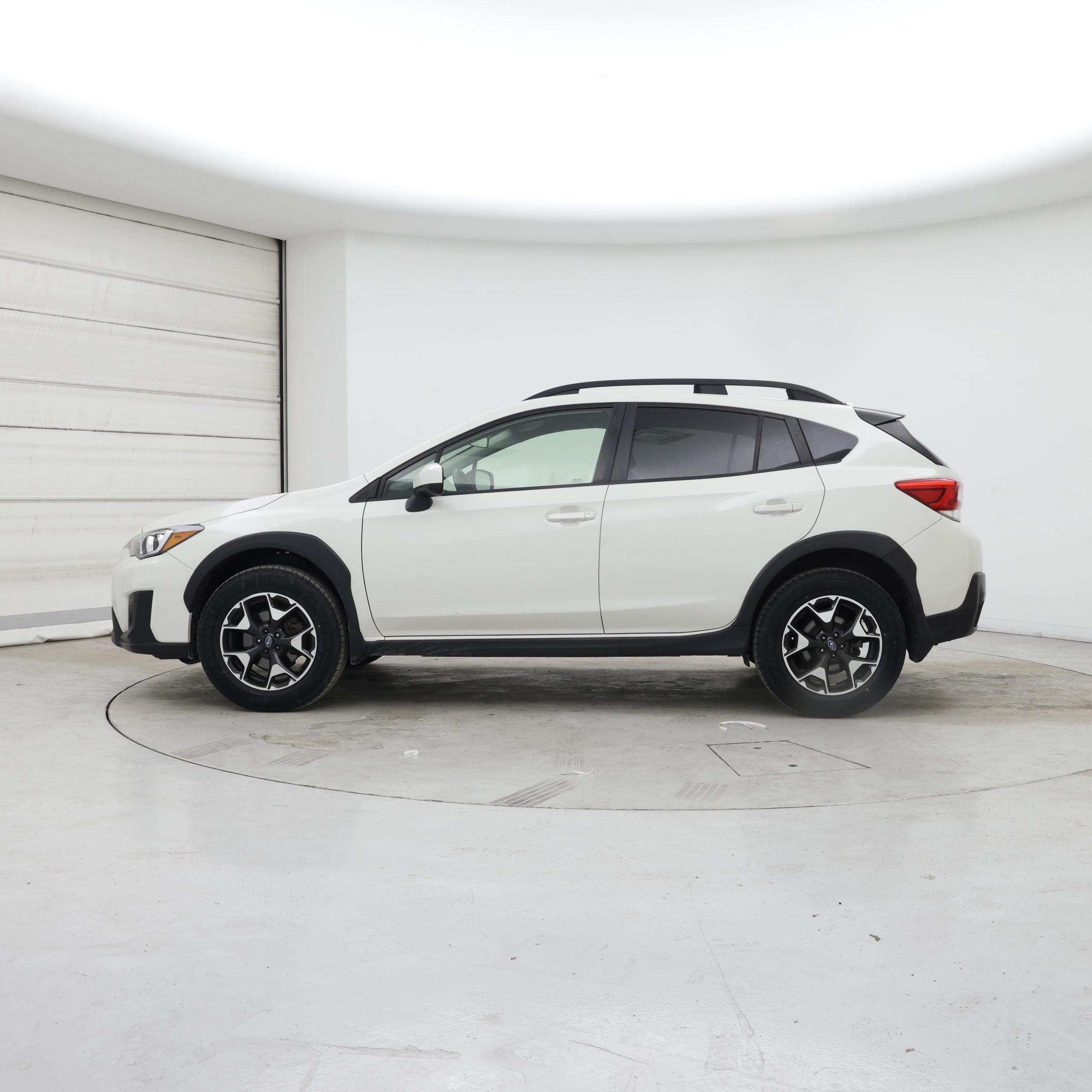 Thumbnail: 2020 Subaru Crosstrek - 3