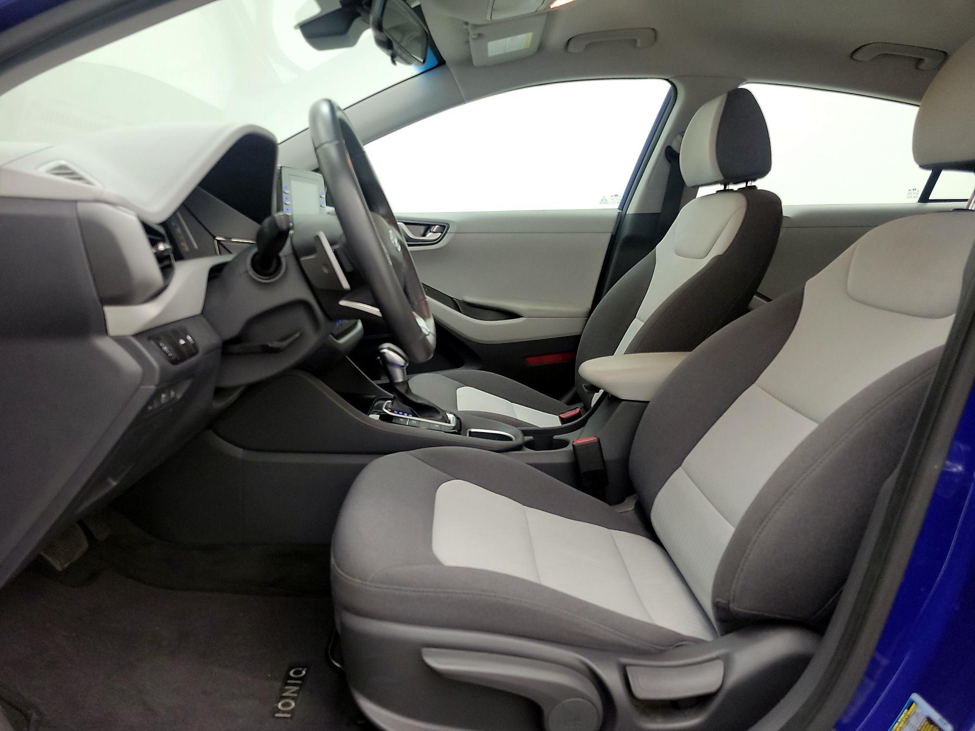 Thumbnail: 2020 Hyundai Ioniq - 11