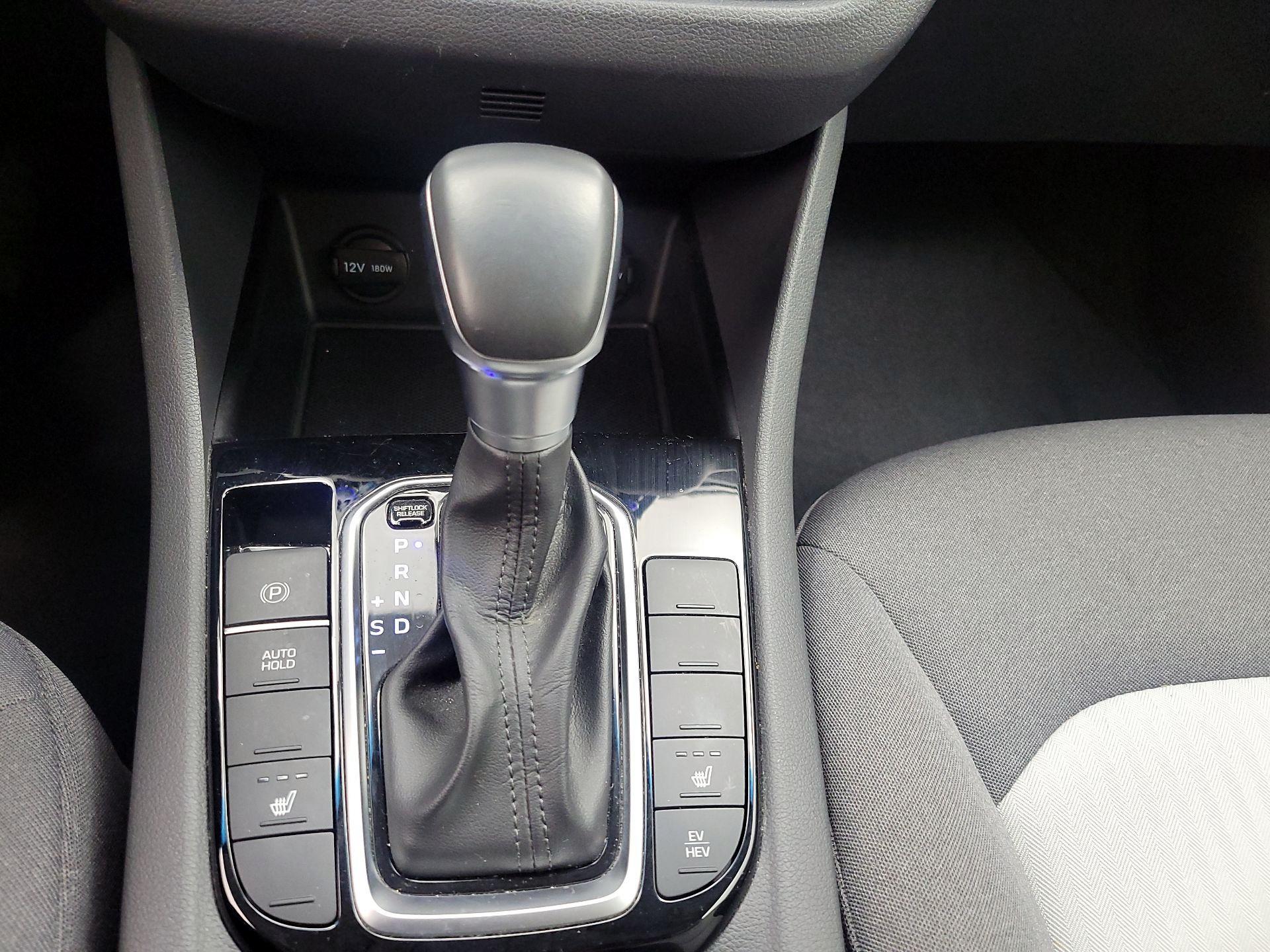 Thumbnail: 2020 Hyundai Ioniq - 17