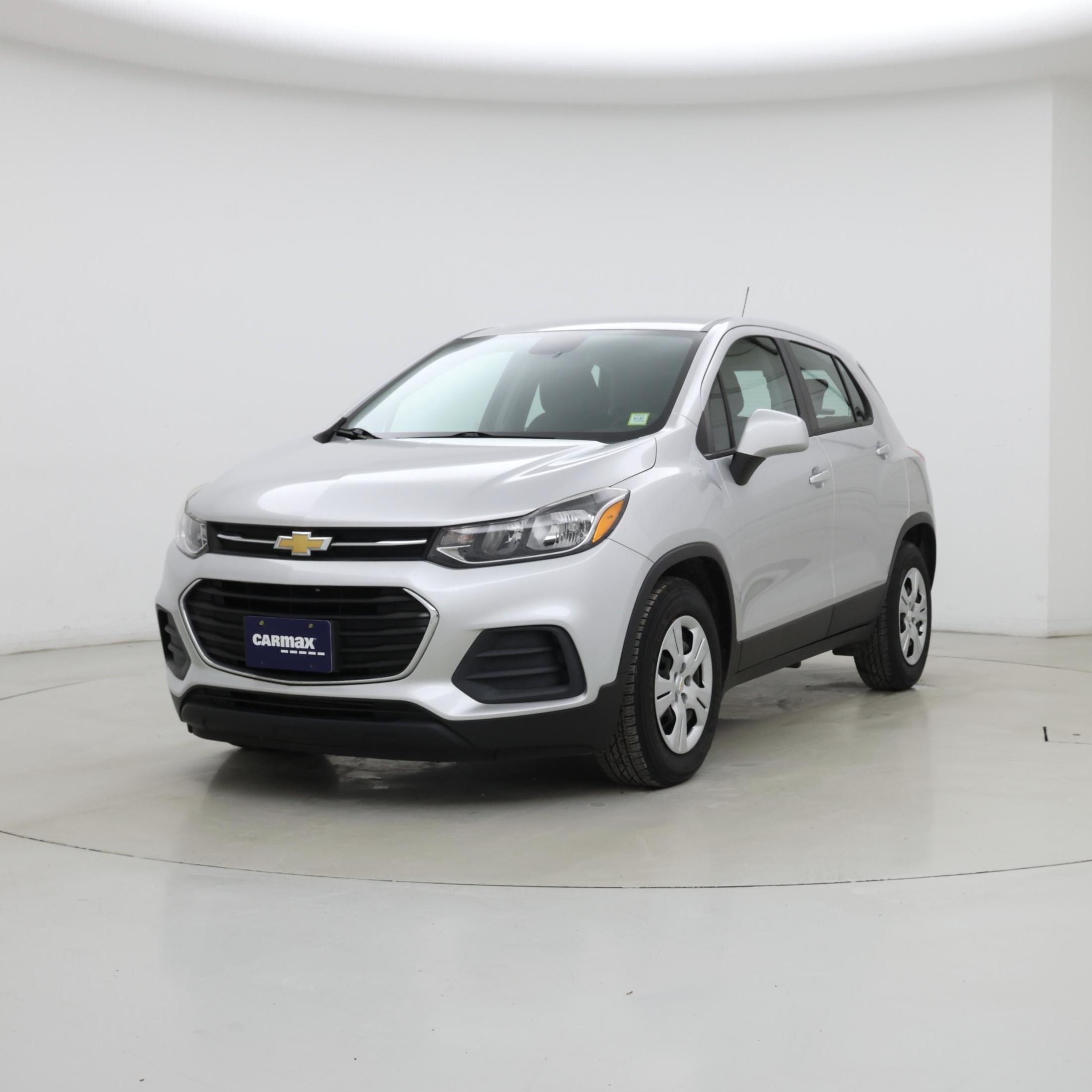 Thumbnail: 2017 Chevrolet Trax - 4