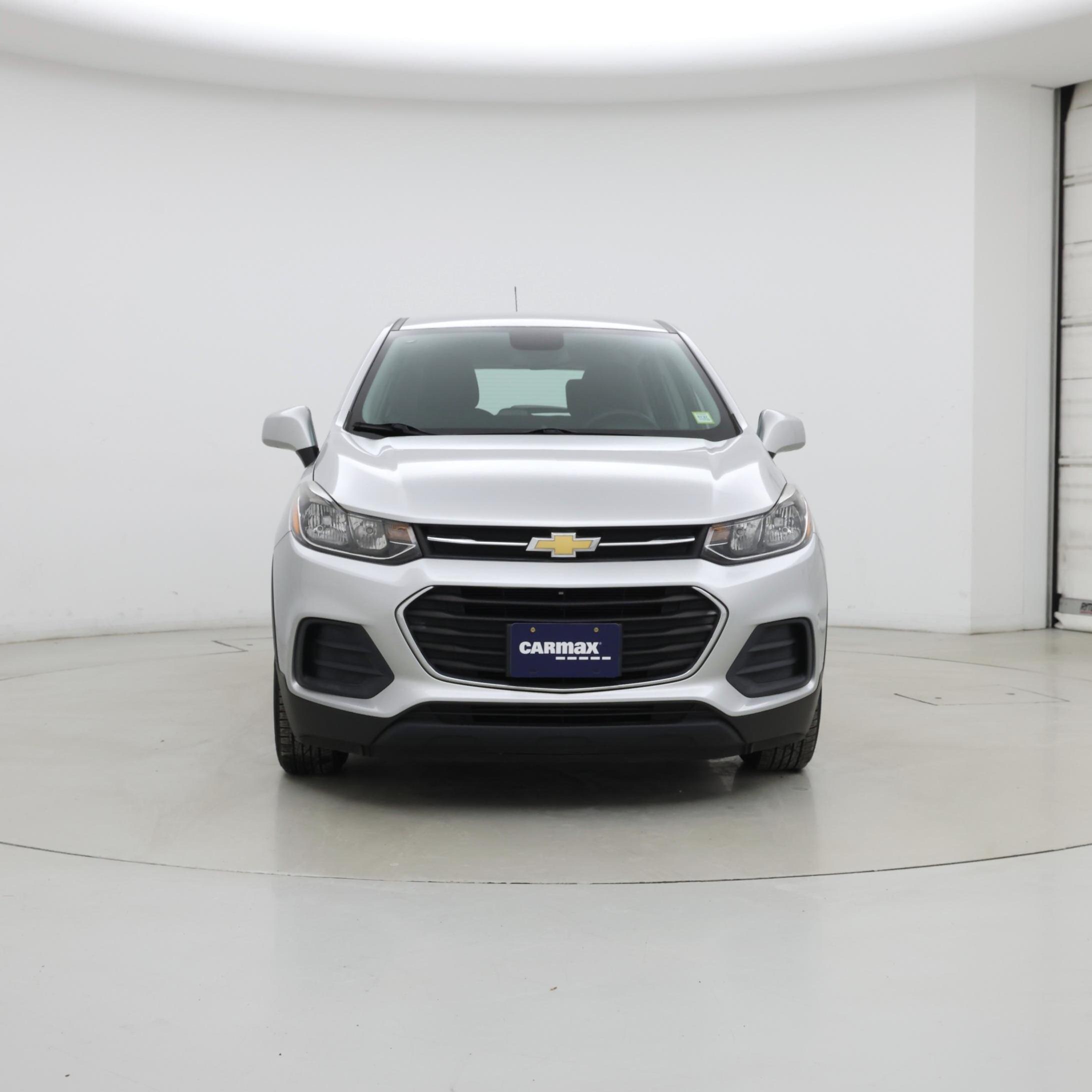 Thumbnail: 2017 Chevrolet Trax - 5