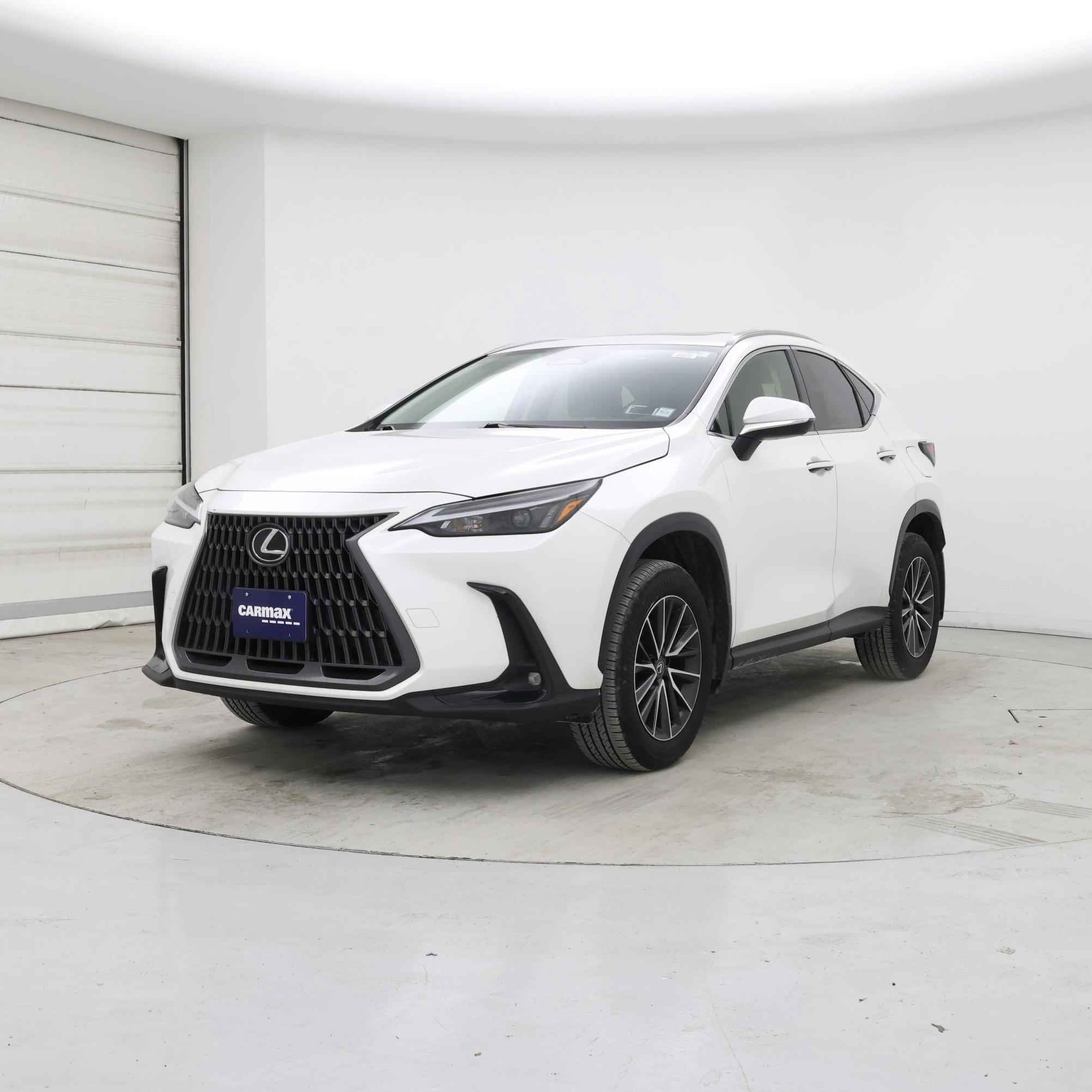 Thumbnail: 2024 Lexus NX - 4