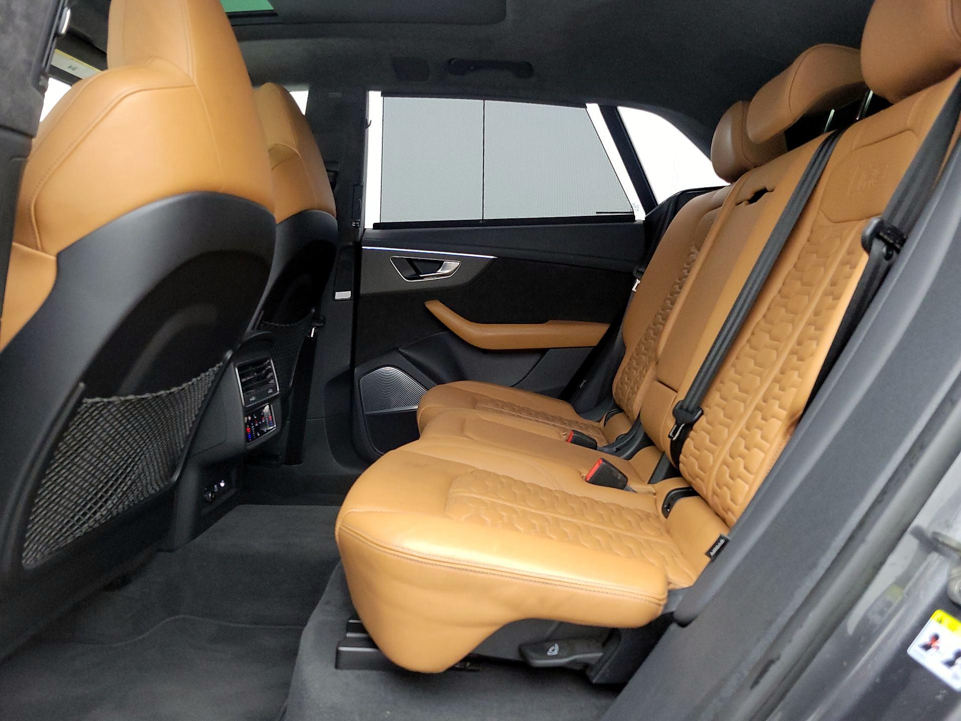 Thumbnail: 2022 Audi RS Q8 - 20