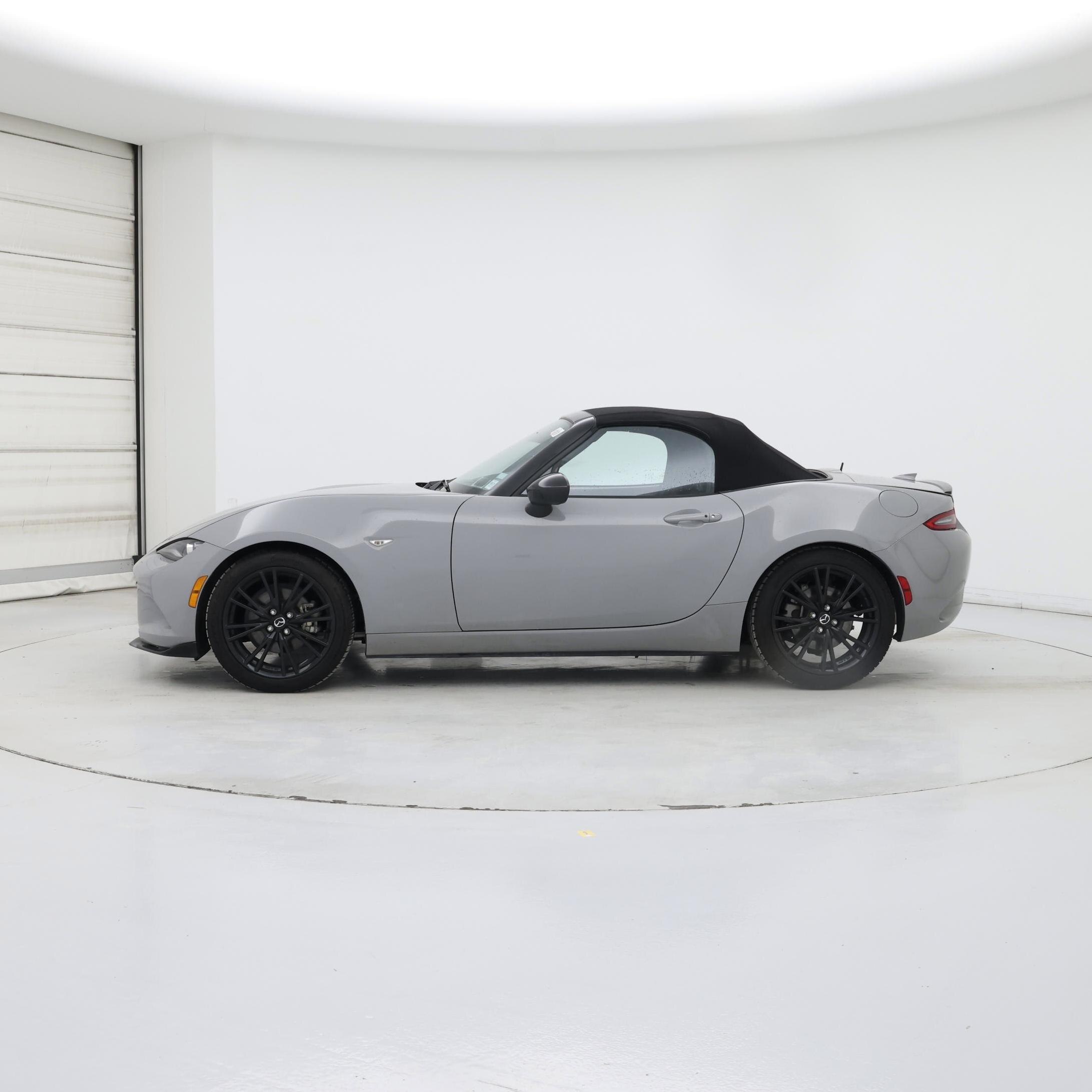 Thumbnail: 2024 Mazda MX-5 Miata - 3