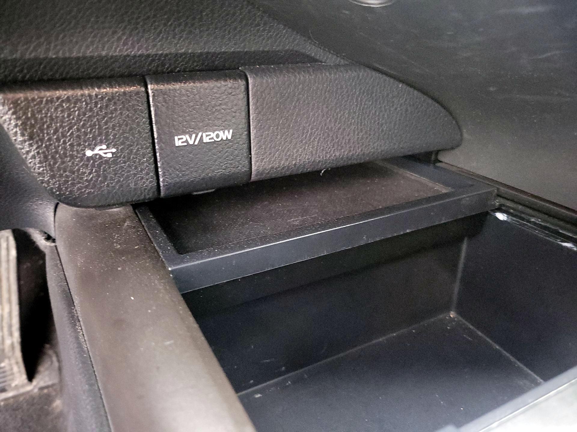 Thumbnail: 2023 Toyota Camry - 18