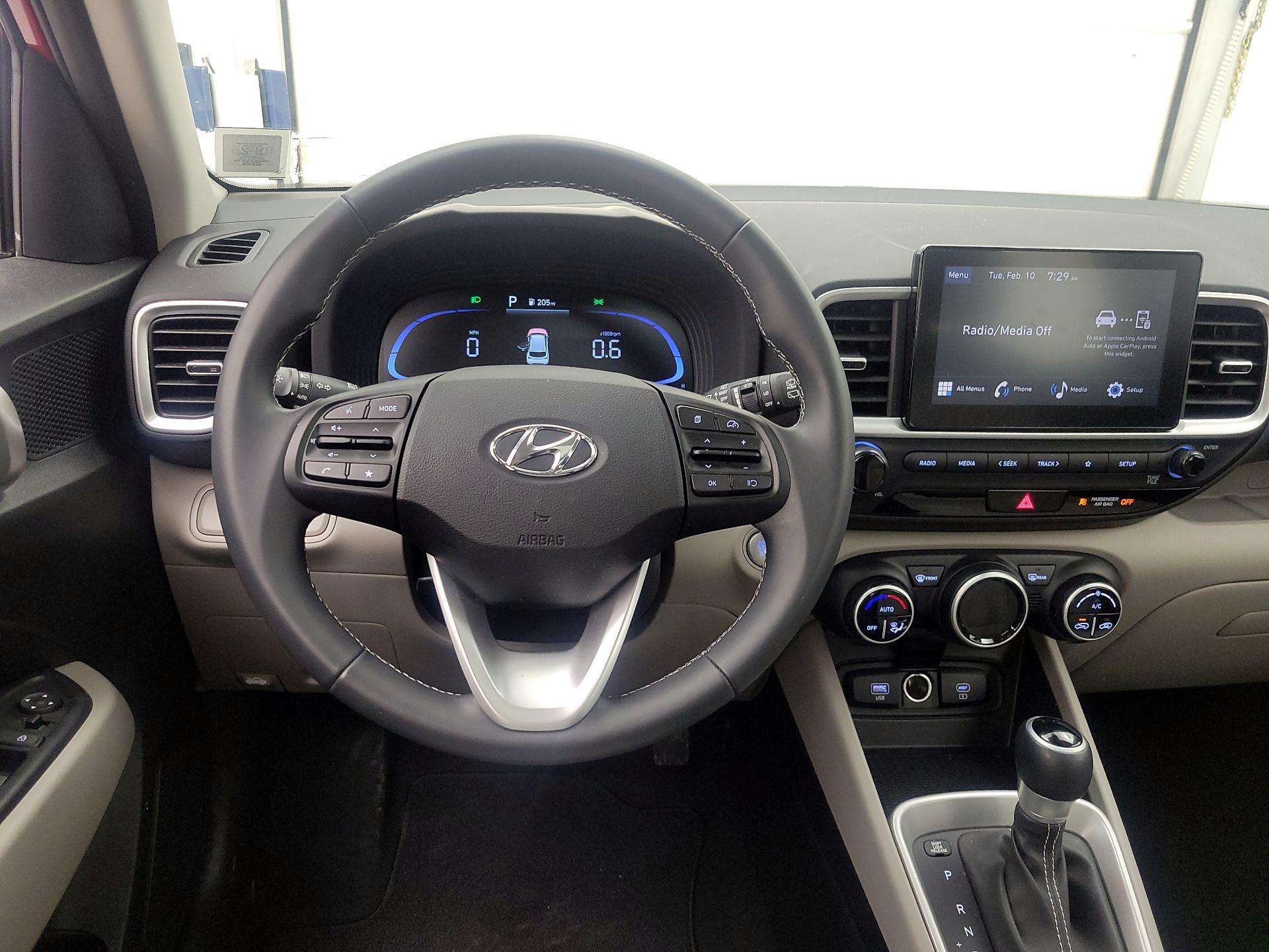 Thumbnail: 2024 Hyundai Venue - 10