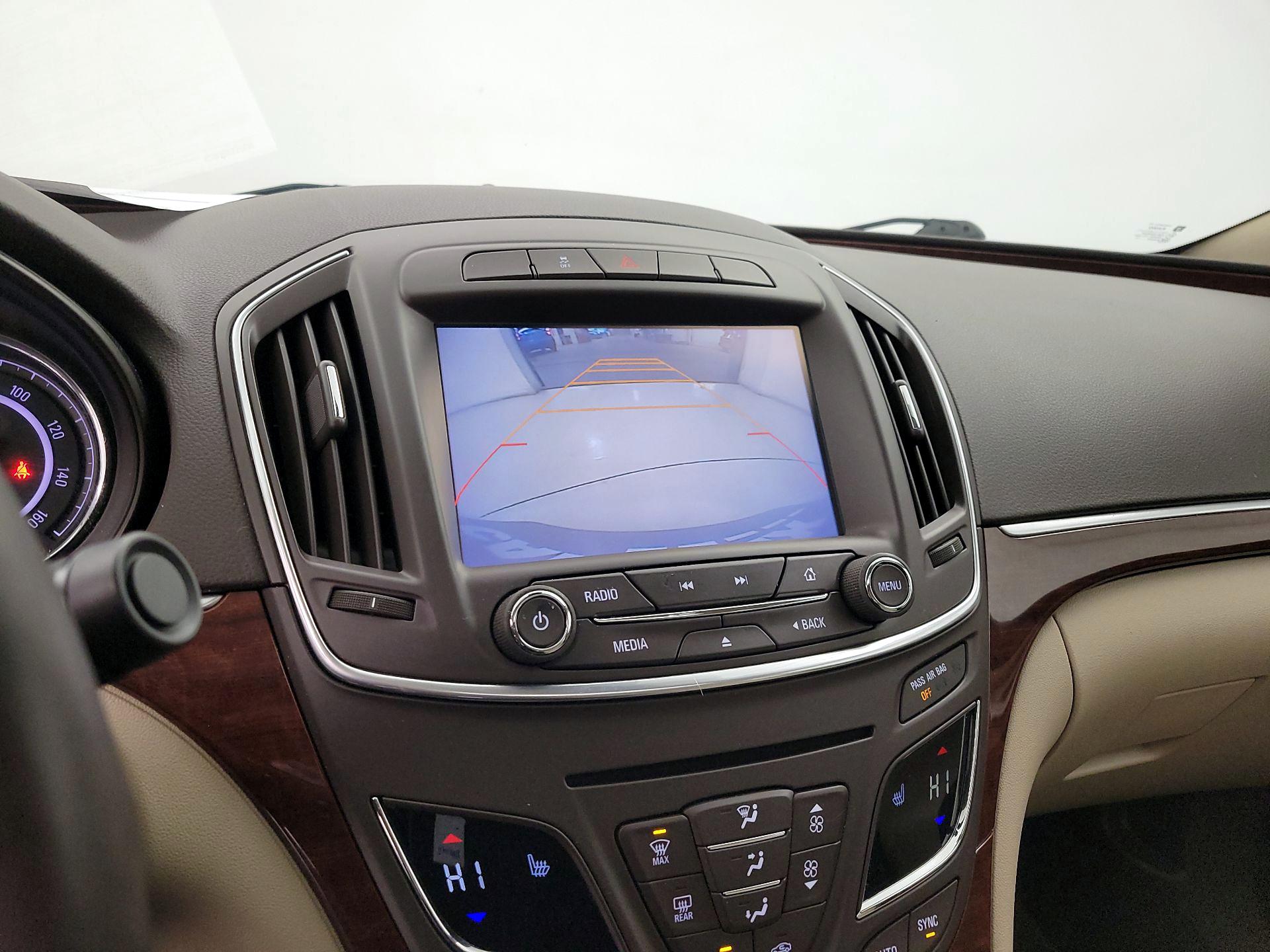 Thumbnail: 2017 Buick Regal - 15