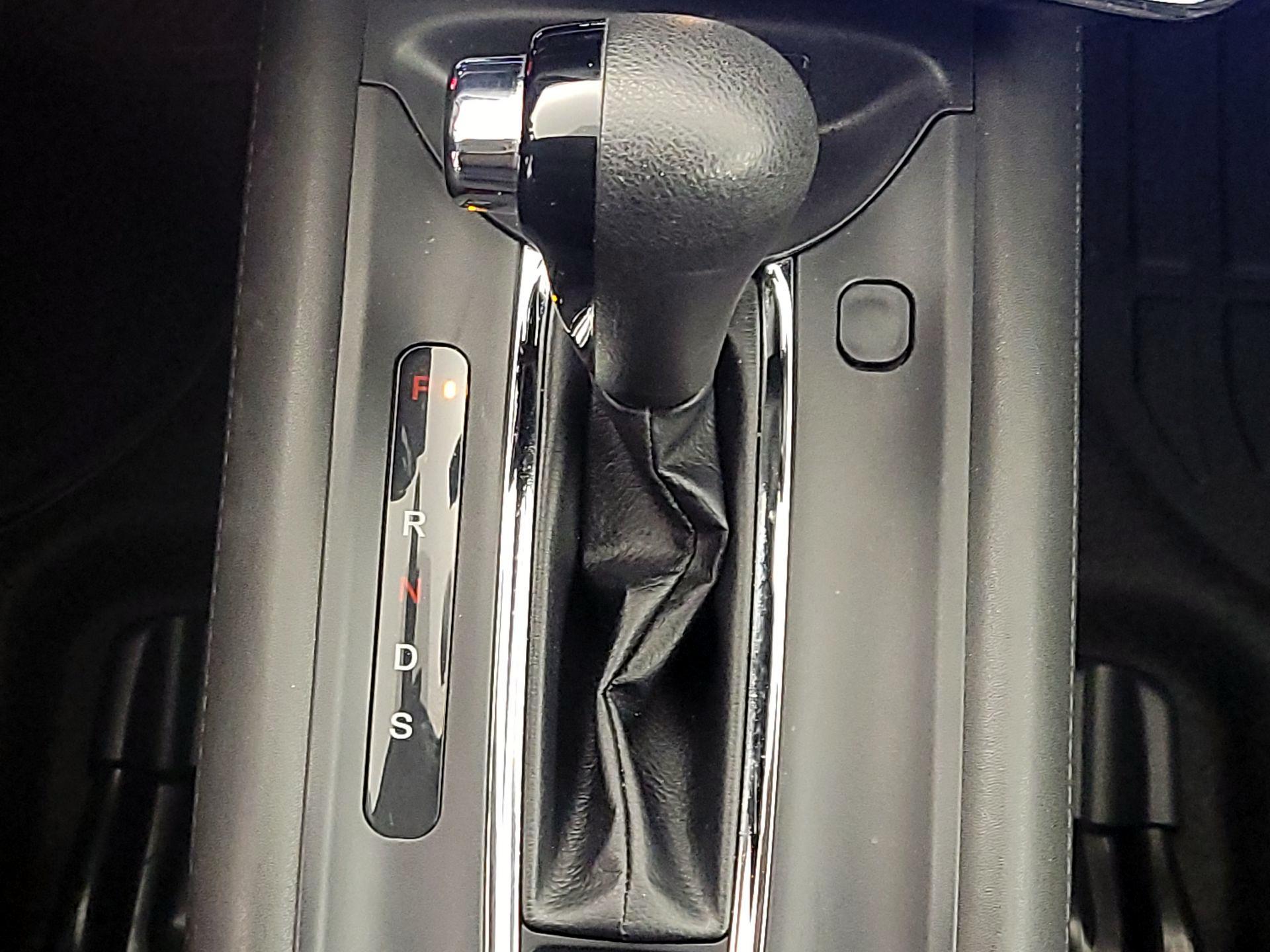 Thumbnail: 2021 Honda HR-V - 17