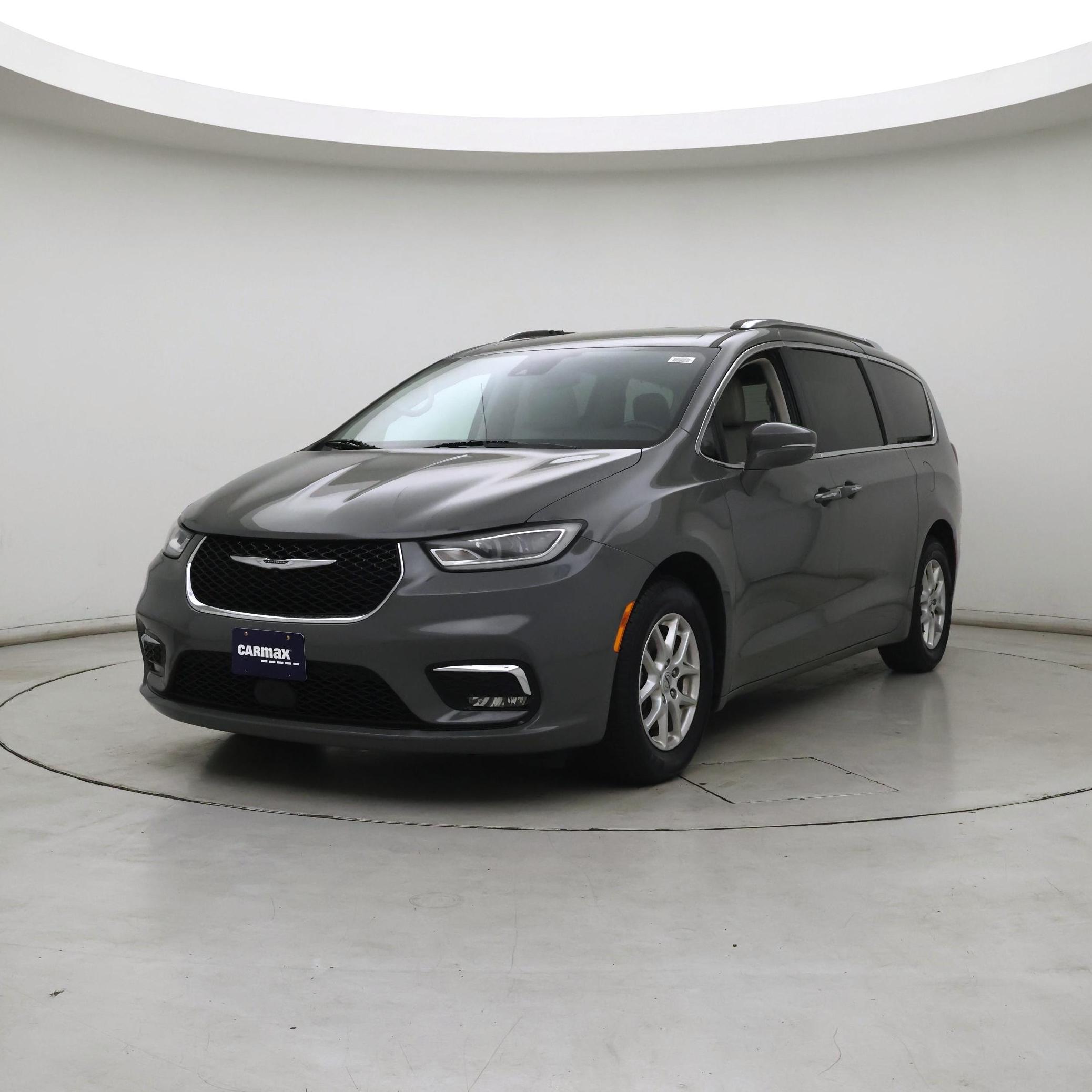 Thumbnail: 2021 Chrysler Pacifica - 4