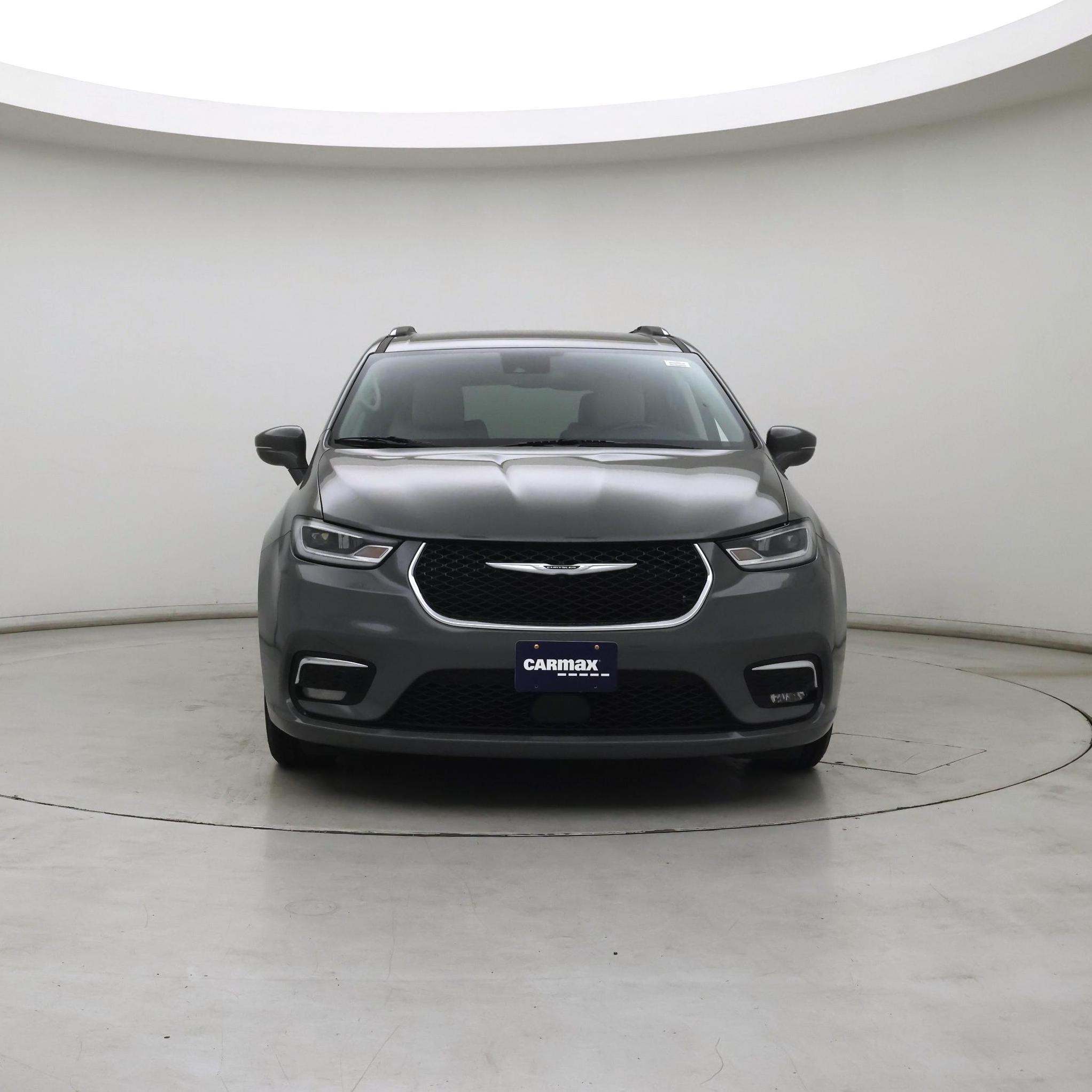 Thumbnail: 2021 Chrysler Pacifica - 5