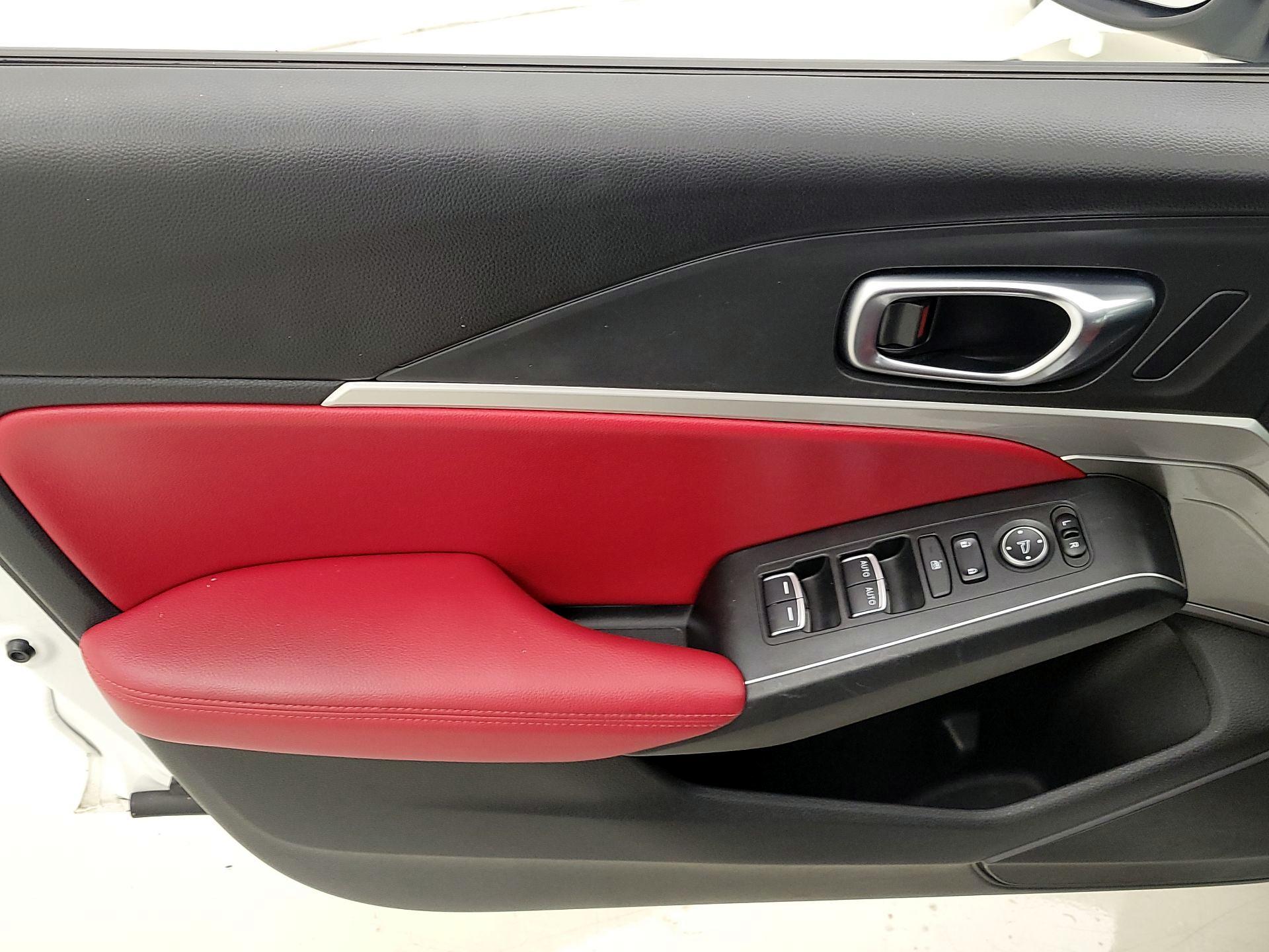 Thumbnail: 2023 Acura Integra - 12