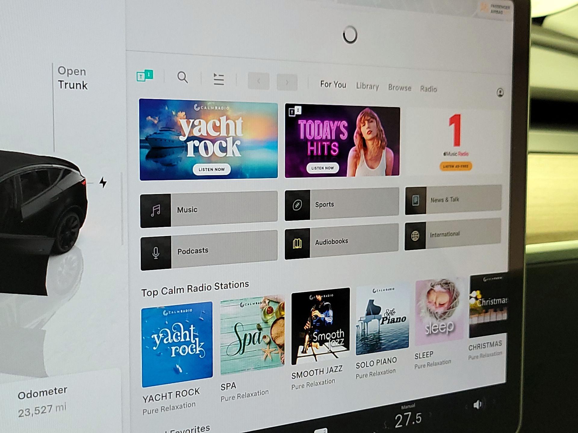 Thumbnail: 2023 Tesla Model Y - 15