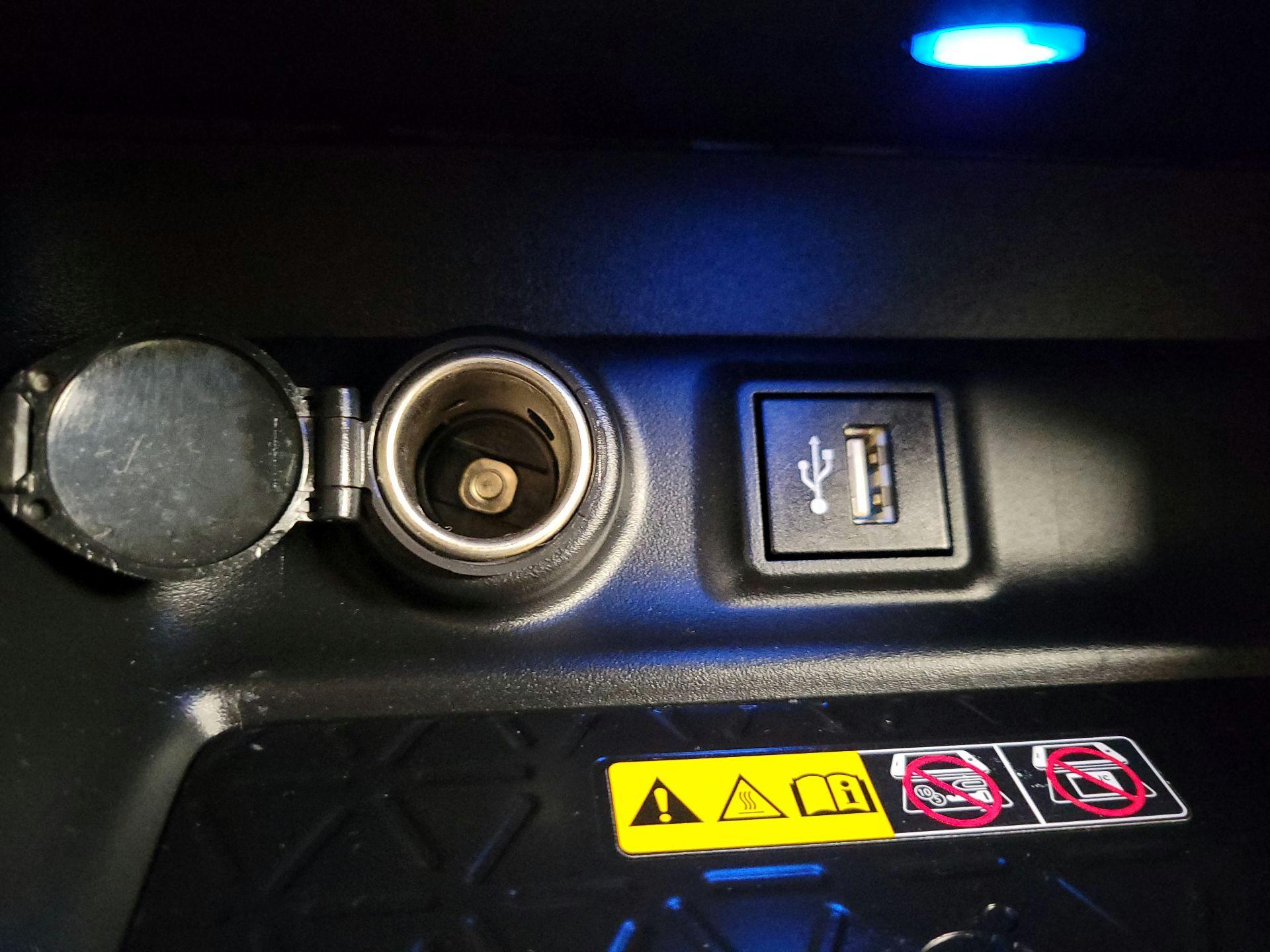 Thumbnail: 2025 Toyota RAV4 - 19