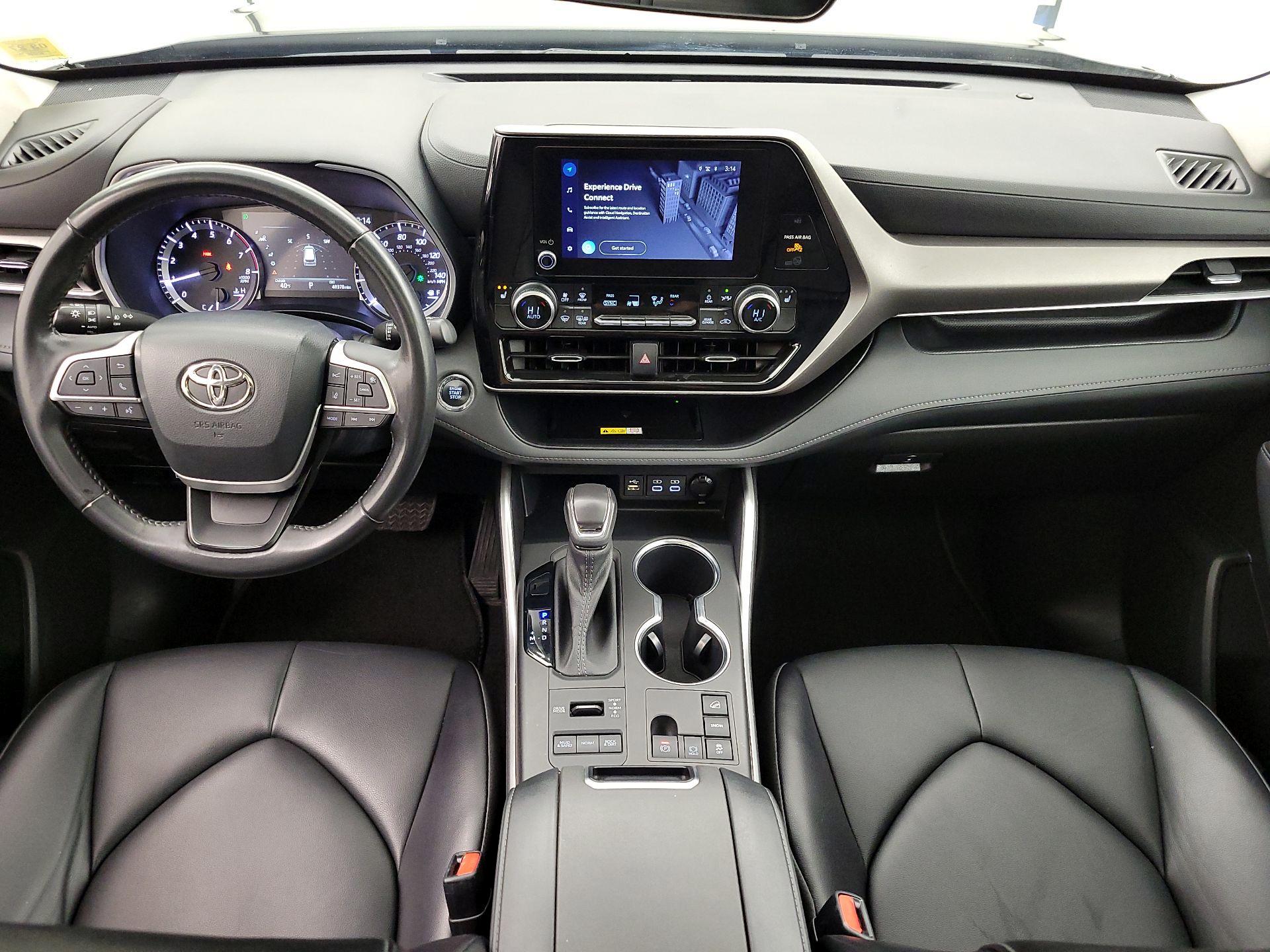 Thumbnail: 2023 Toyota Highlander - 9