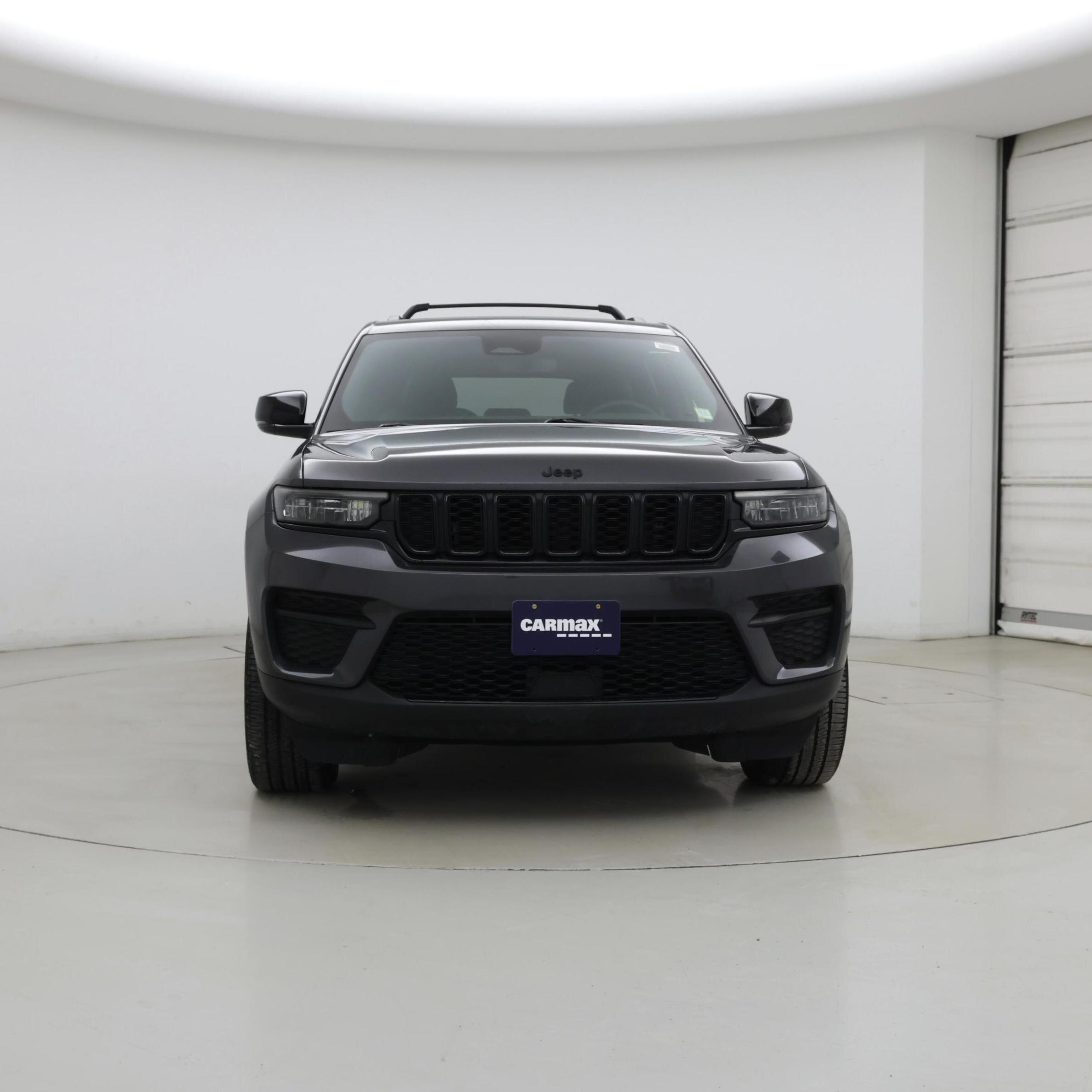 Thumbnail: 2022 Jeep Grand Cherokee - 5