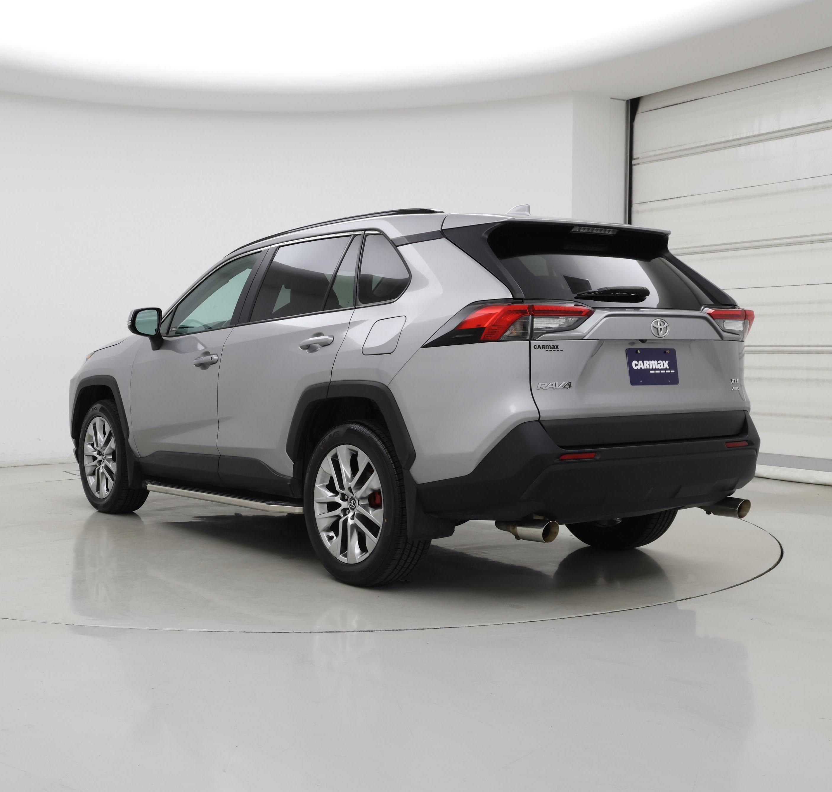 Thumbnail: 2020 Toyota RAV4 - 2