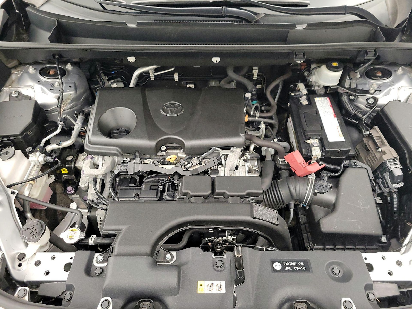 2020 Toyota RAV4 XLE Premium - Photo 23