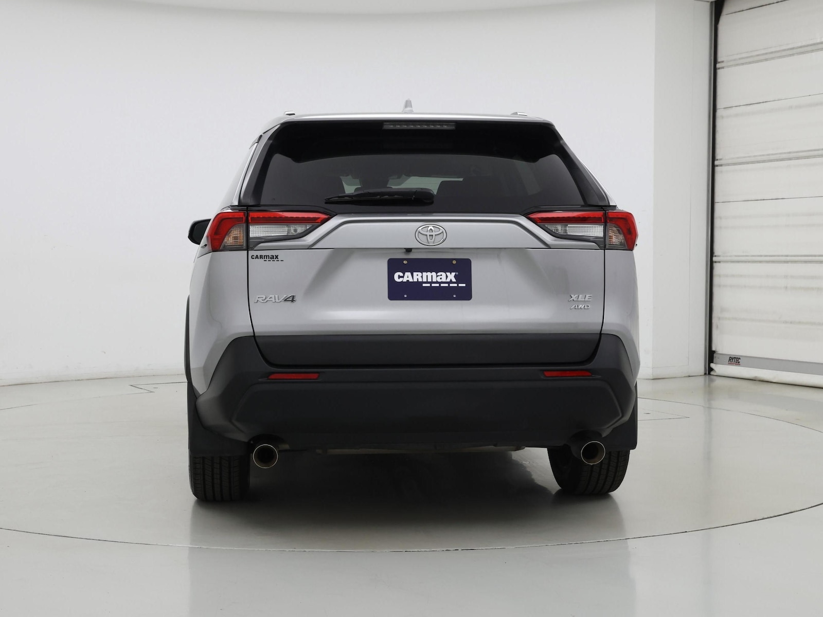 2020 Toyota RAV4 XLE Premium - Photo 7