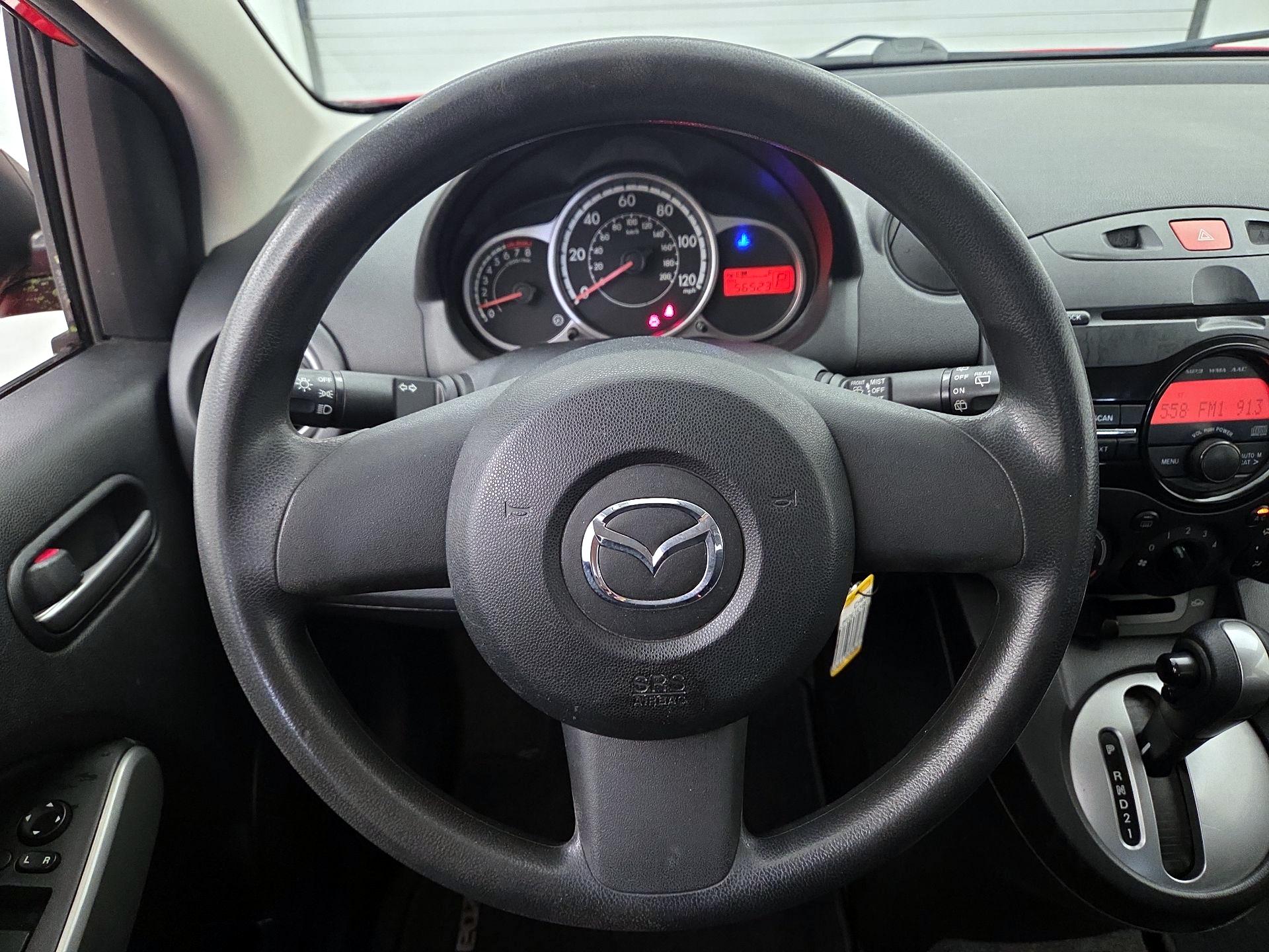 Thumbnail: 2014 Mazda Mazda2 - 10